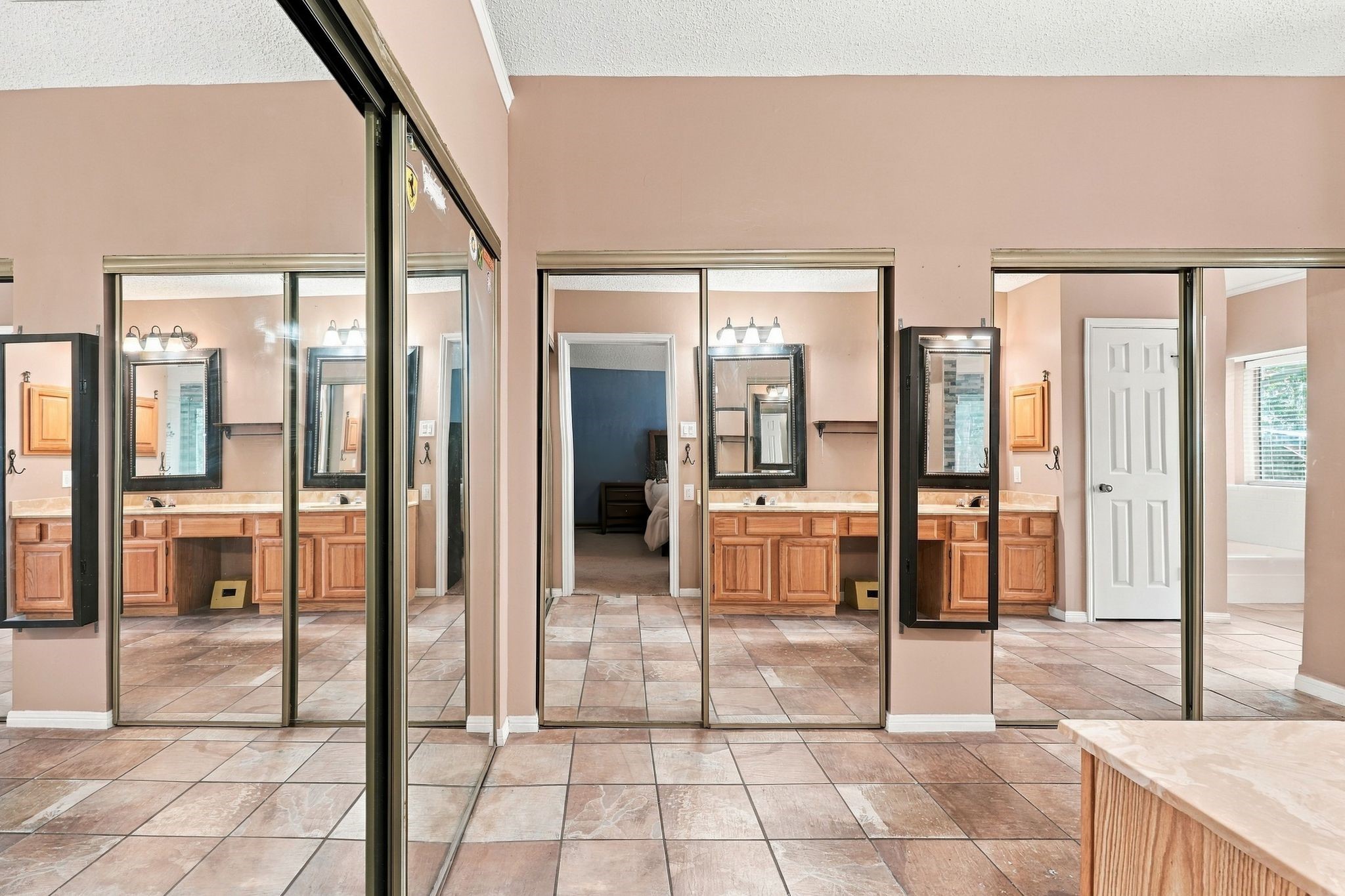 15415 Lago Villa Drive, Tomball, TX 77377