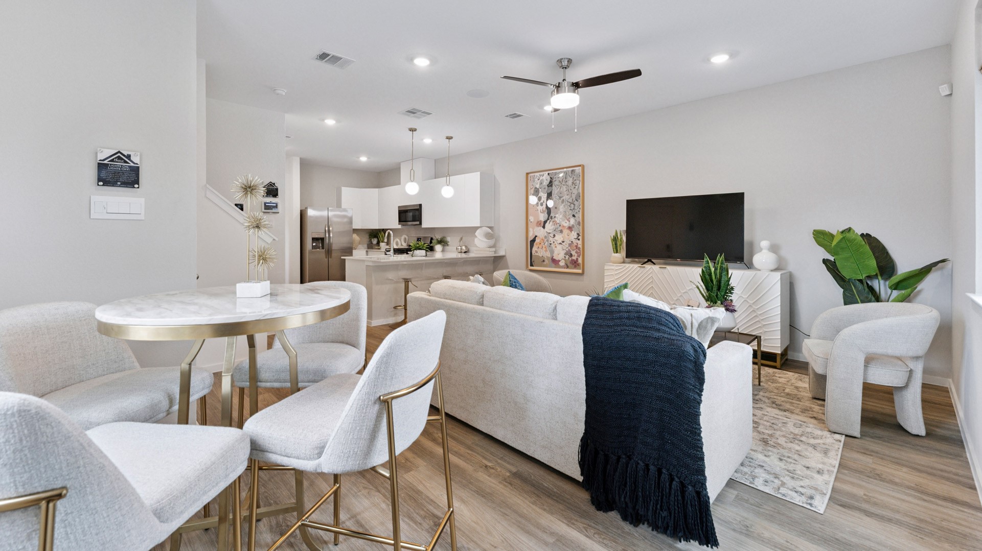 5906 Manning Oaks Street, Houston, TX 77091