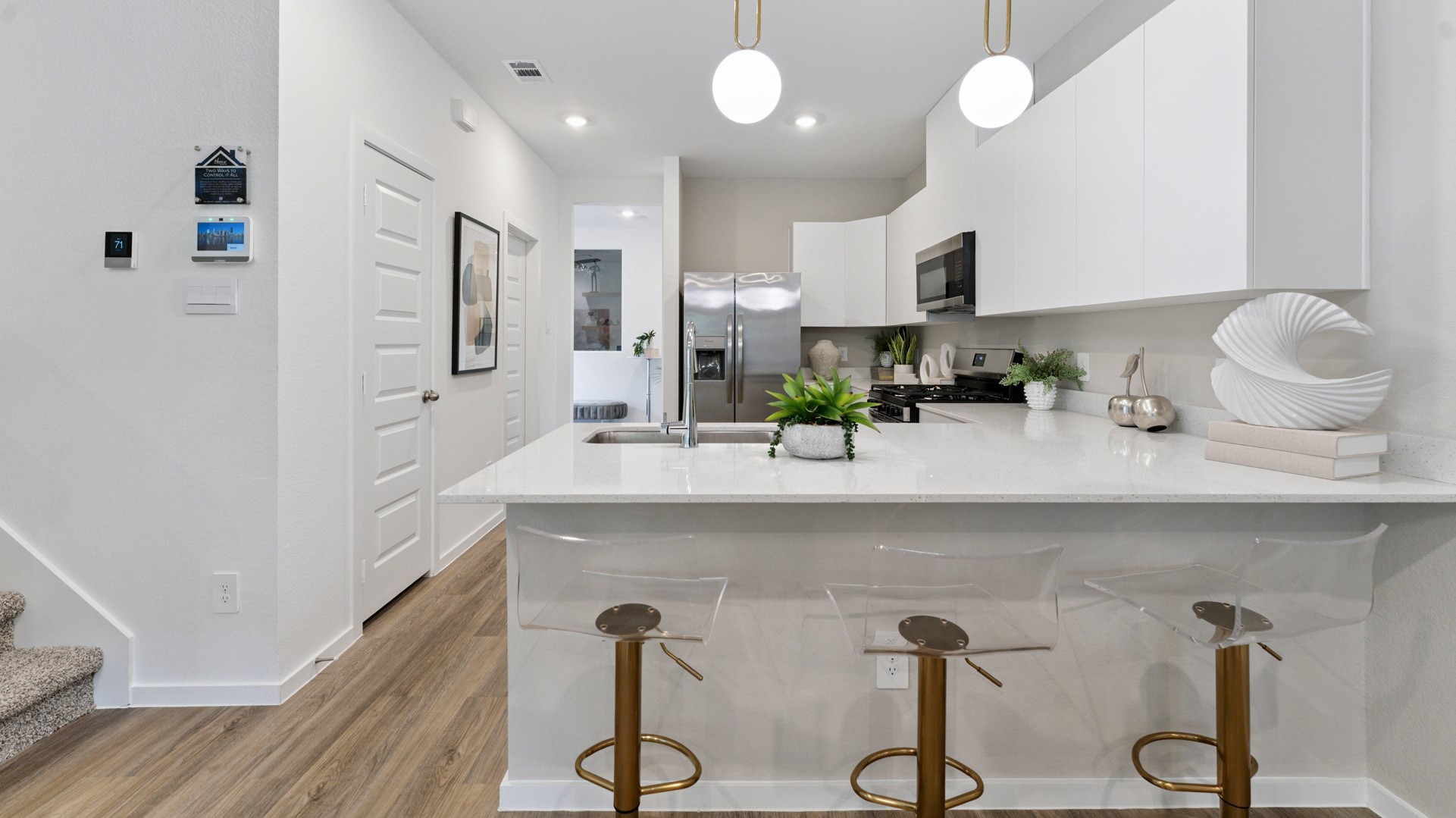 5906 Manning Oaks Street, Houston, TX 77091