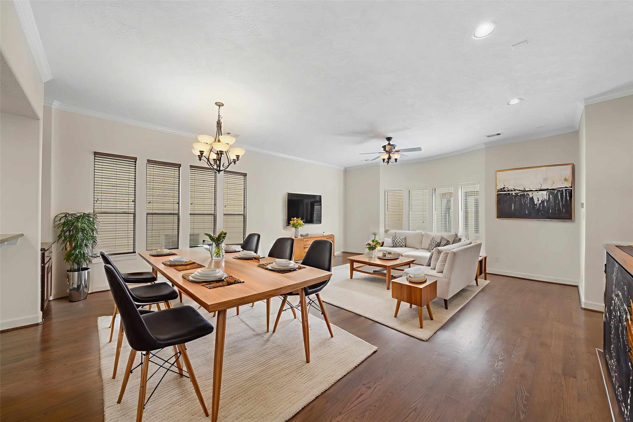 Virtually Staged: Fantastic open layout between the dining and living areas.
