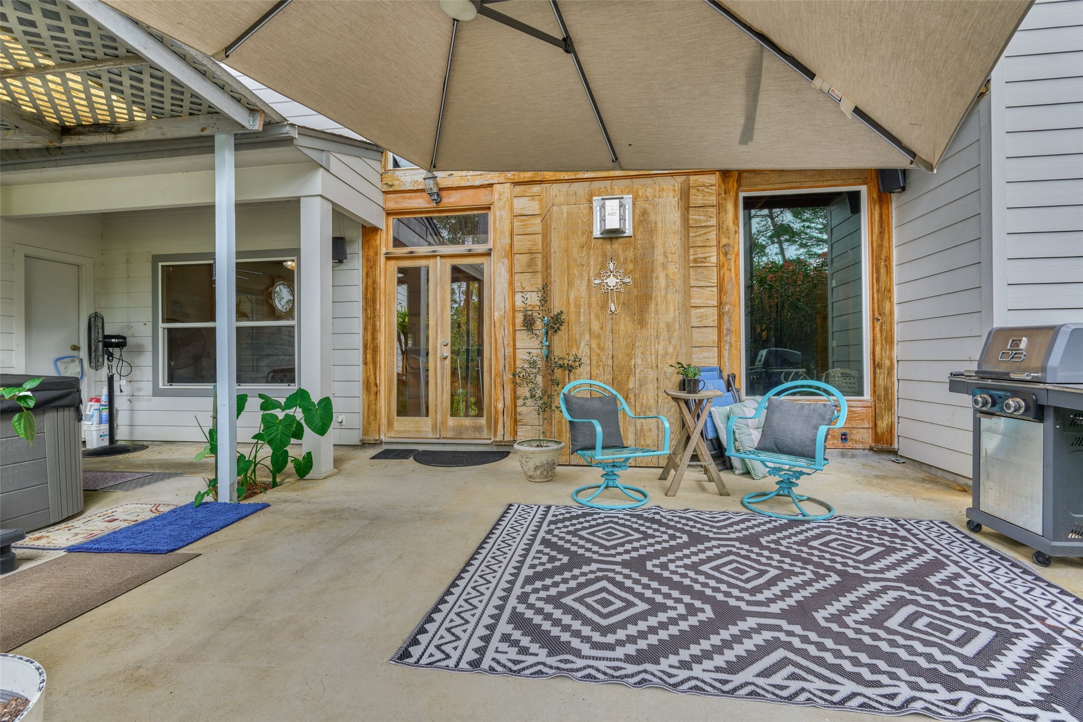 Sitting area back patio