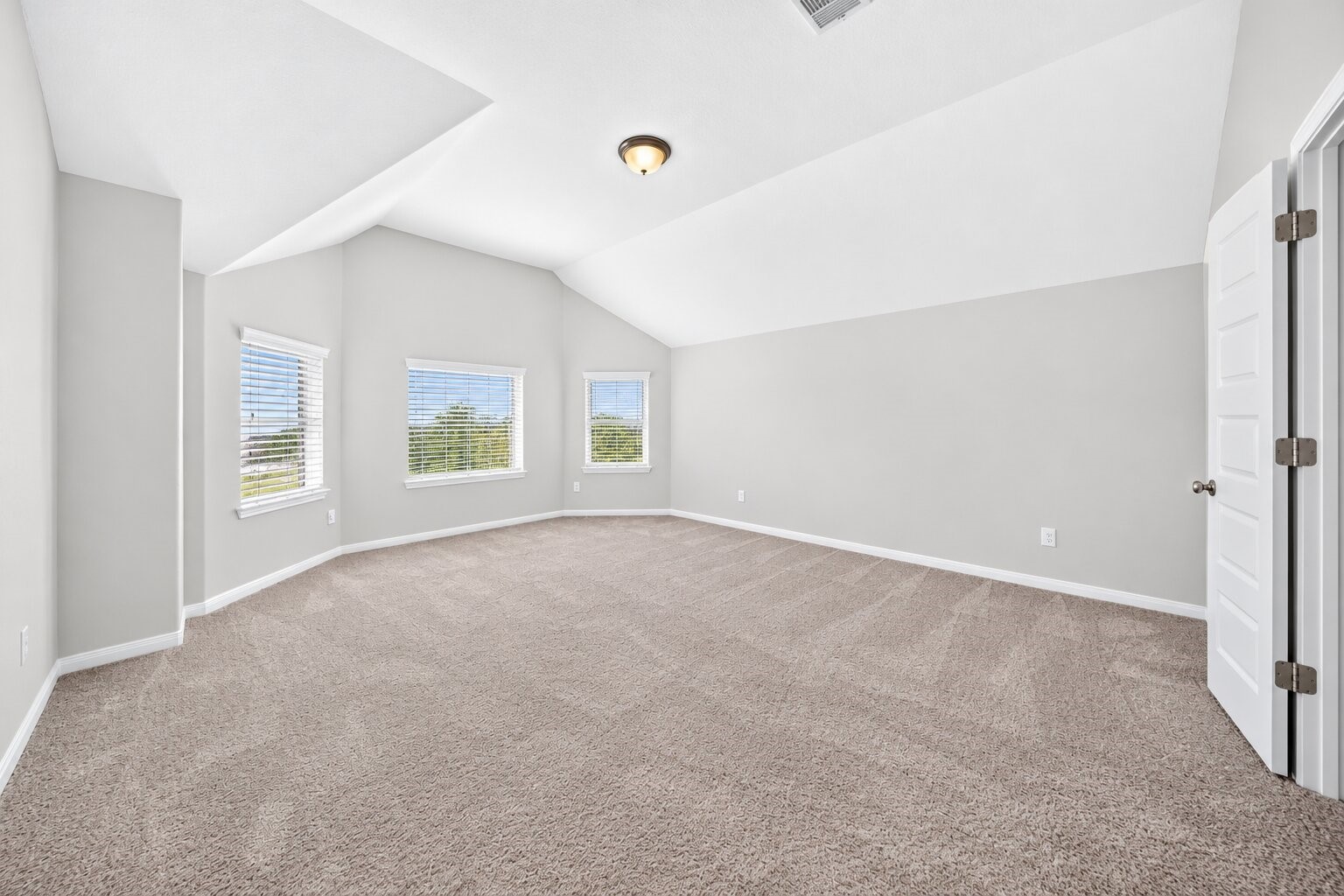 1935 Heather Canyon Drive, Pearland, TX 77089