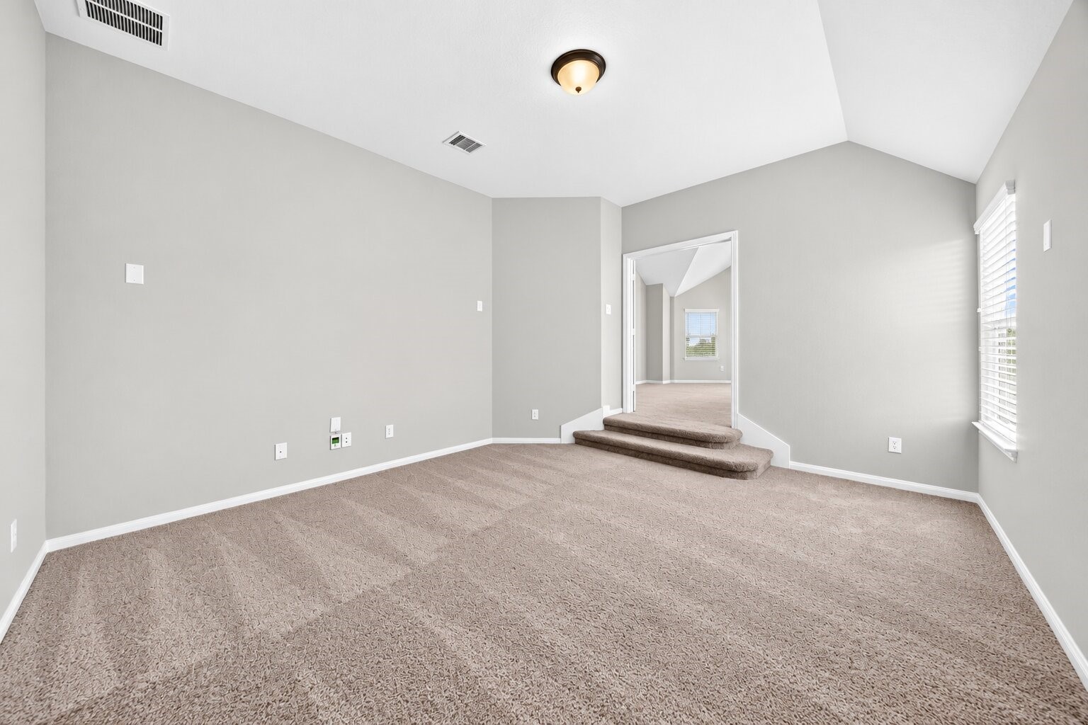 1935 Heather Canyon Drive, Pearland, TX 77089