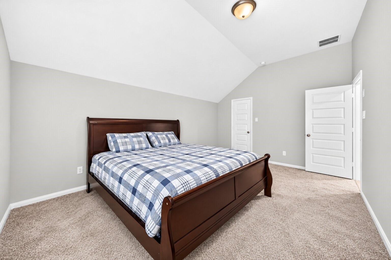 1935 Heather Canyon Drive, Pearland, TX 77089