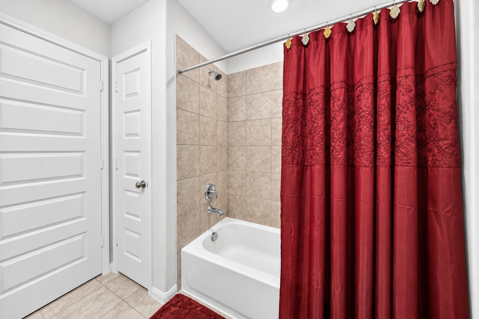 1935 Heather Canyon Drive, Pearland, TX 77089