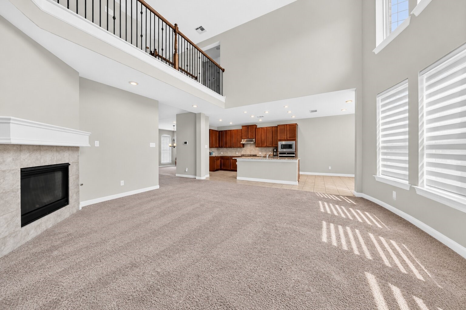 1935 Heather Canyon Drive, Pearland, TX 77089