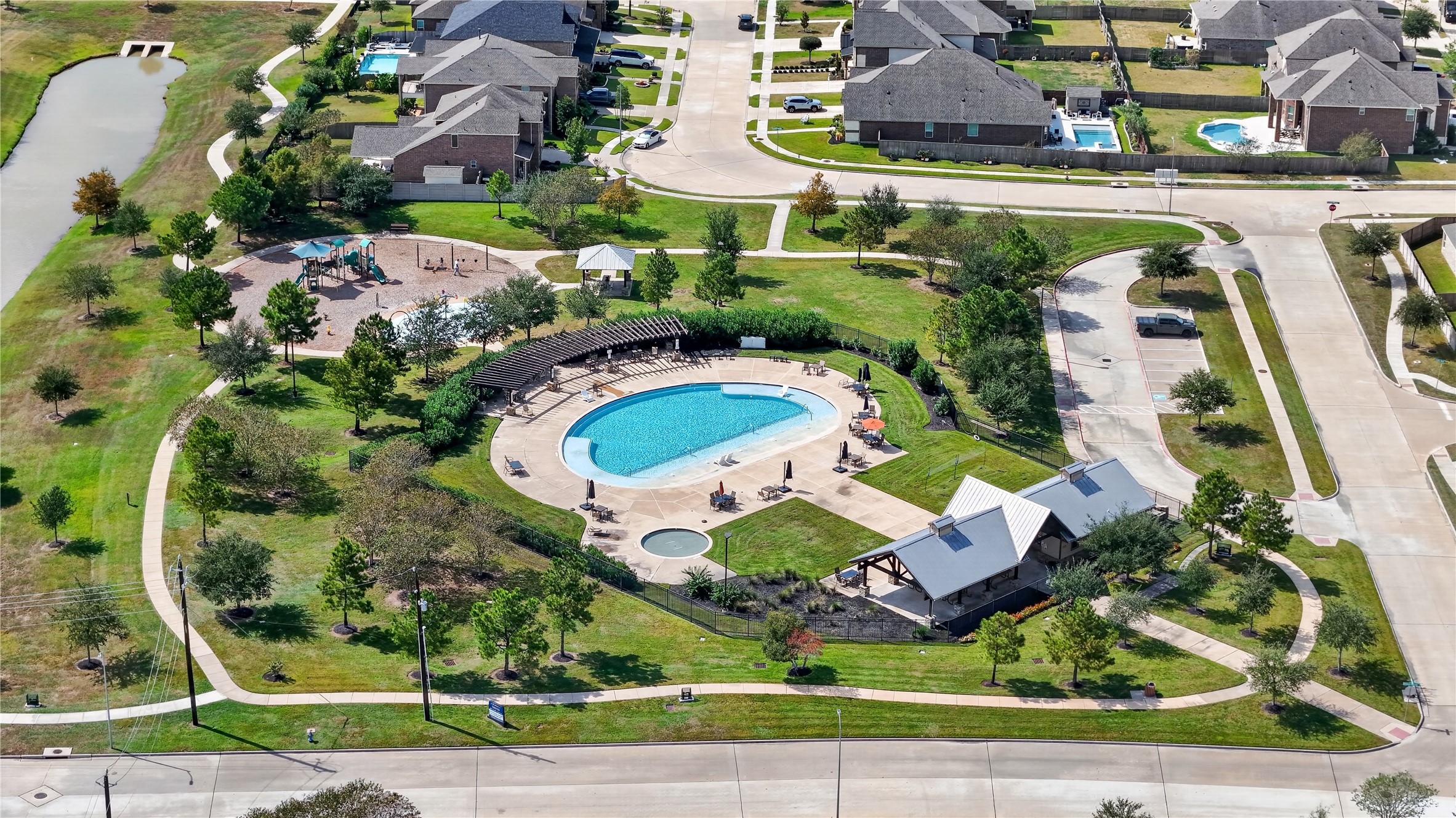 1935 Heather Canyon Drive, Pearland, TX 77089