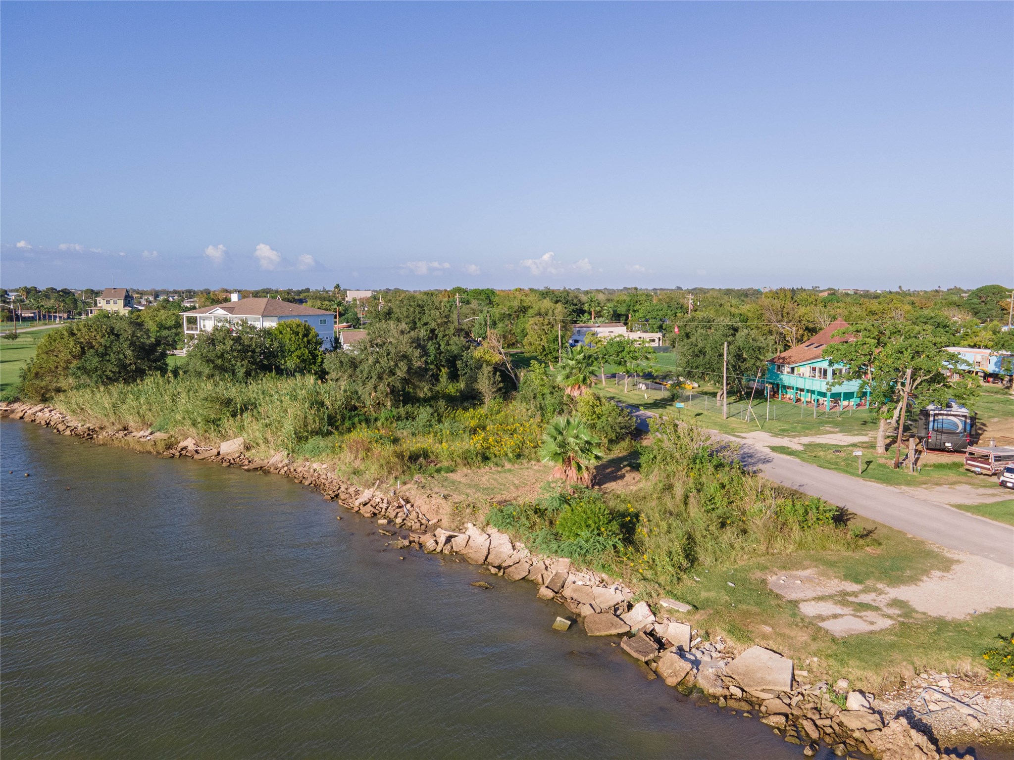 00 12th, San Leon, TX 77539