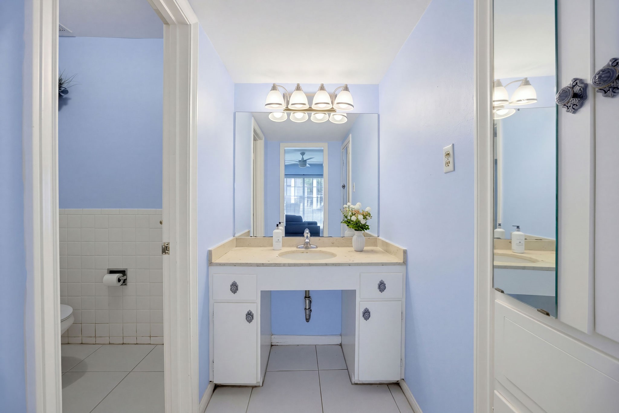 2600 Bellefontaine Street, #B12, Houston, TX 77025