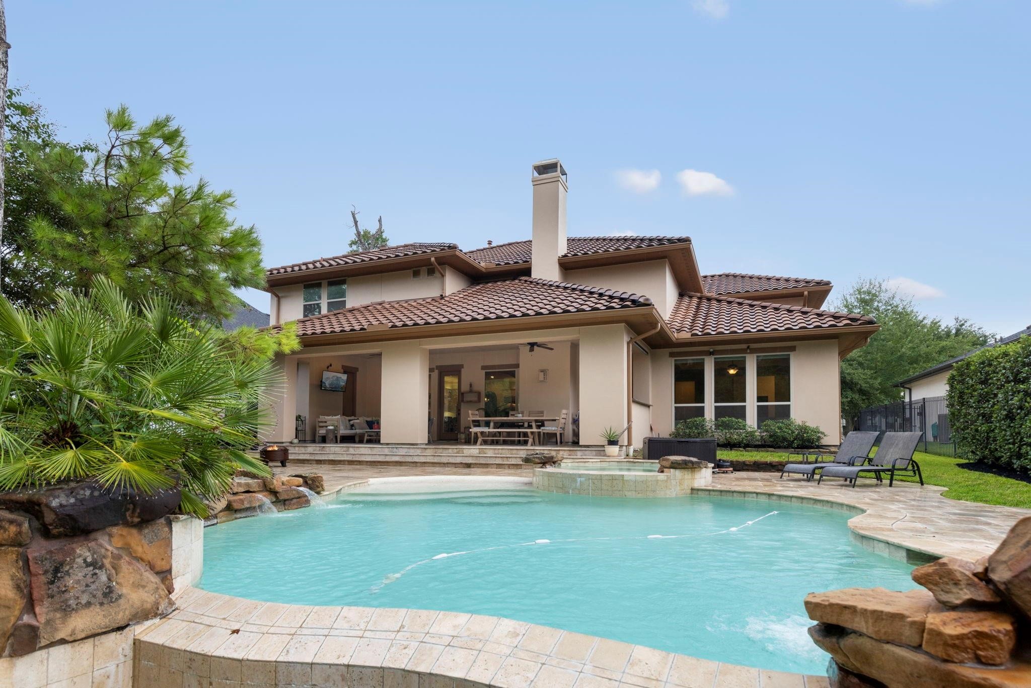 39 Pondera Point Dr, Tomball, TX 77375