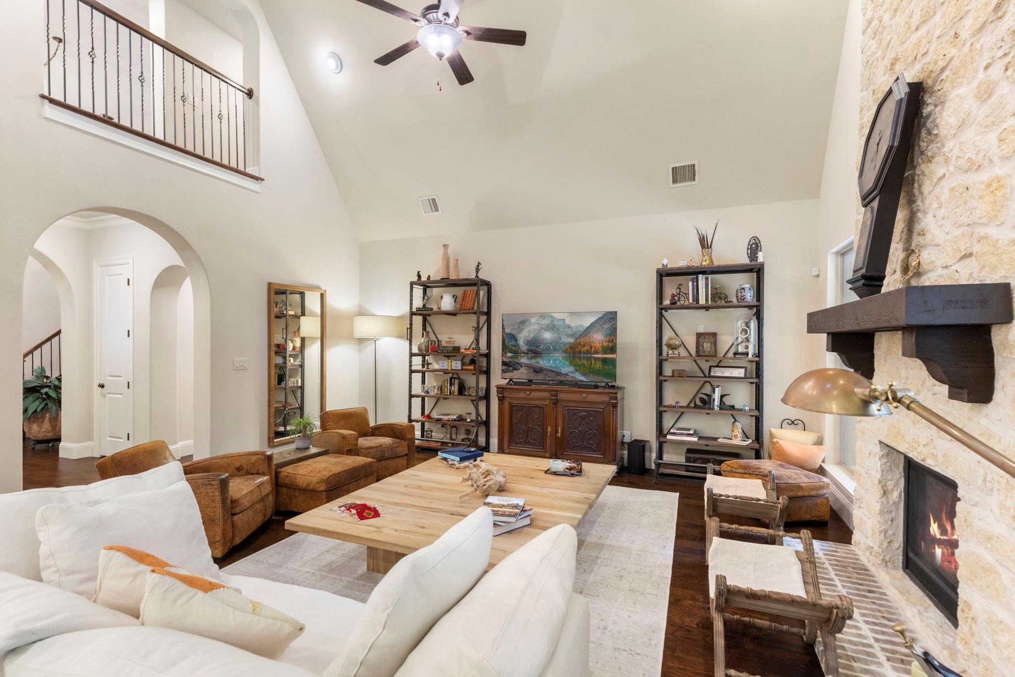 39 Pondera Point Dr, Tomball, TX 77375