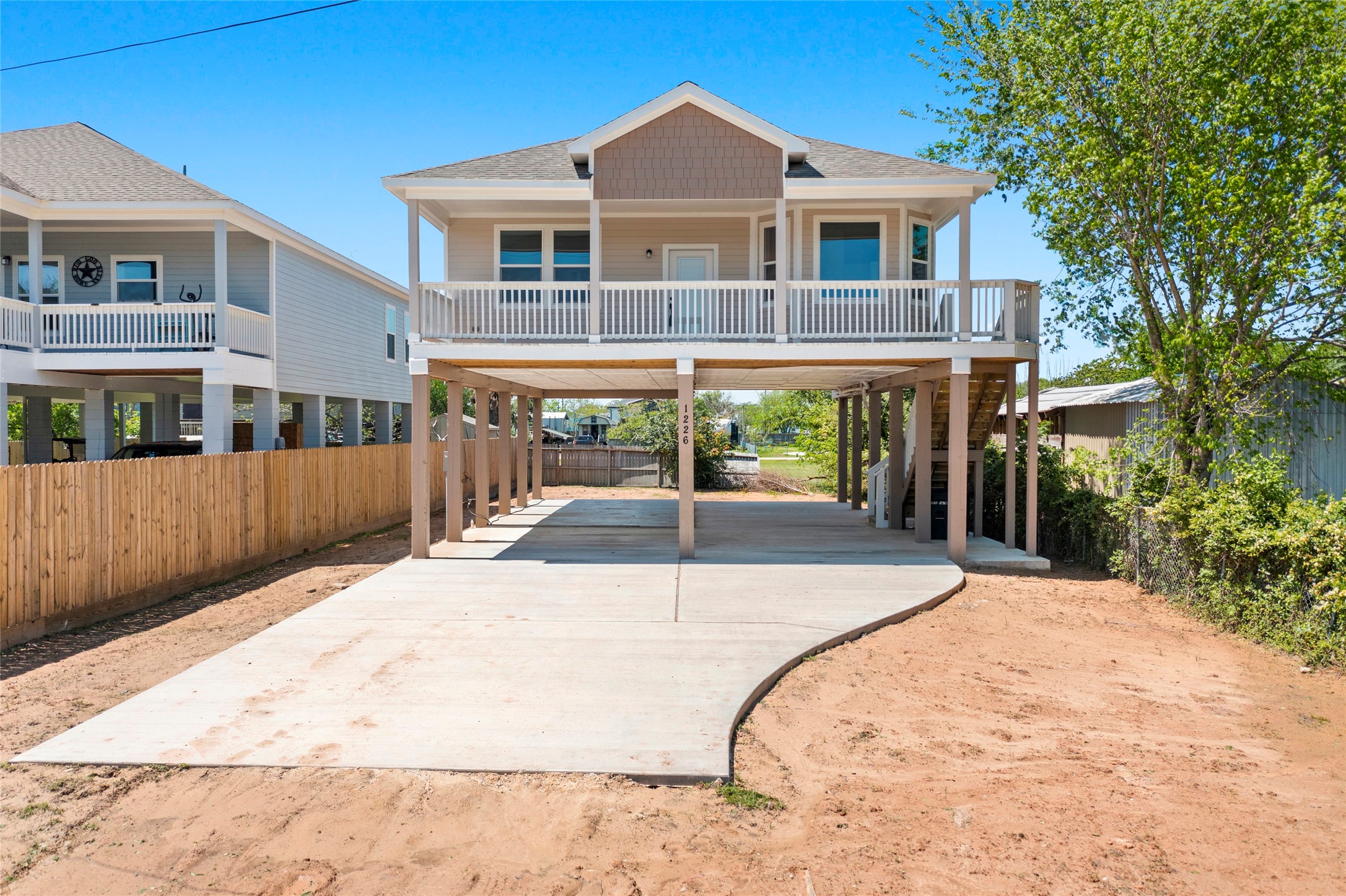 1226 9th St, San Leon, TX 77539 1226 9th St, San Leon, TX 77539