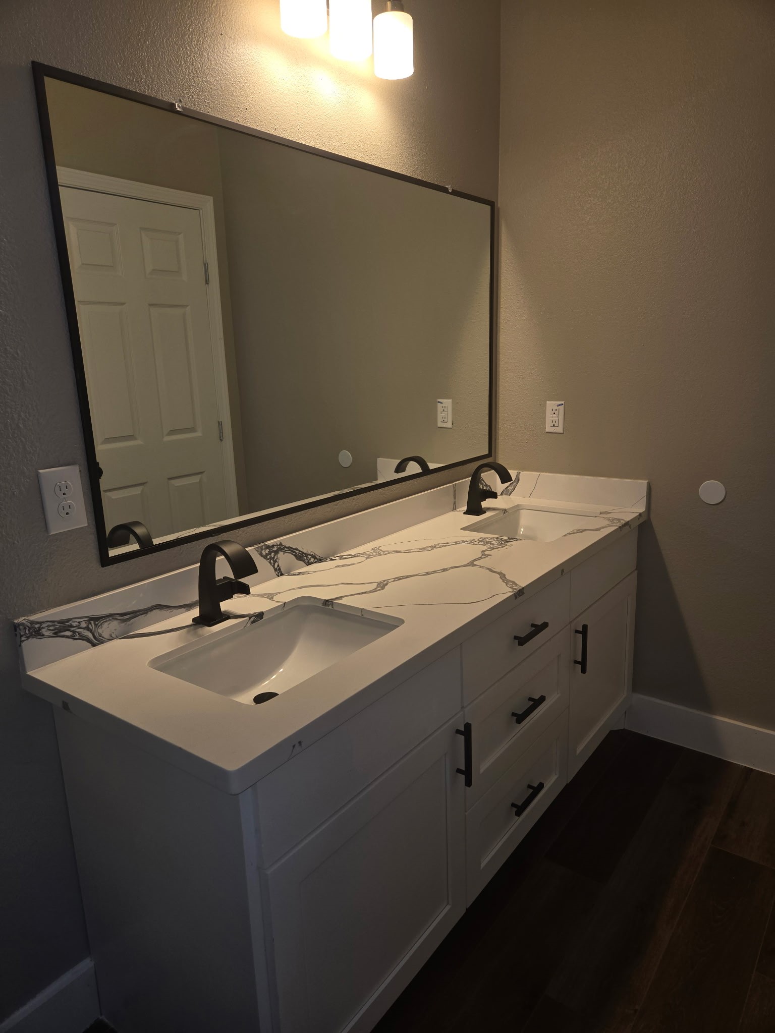1226 9th St, San Leon, TX 77539