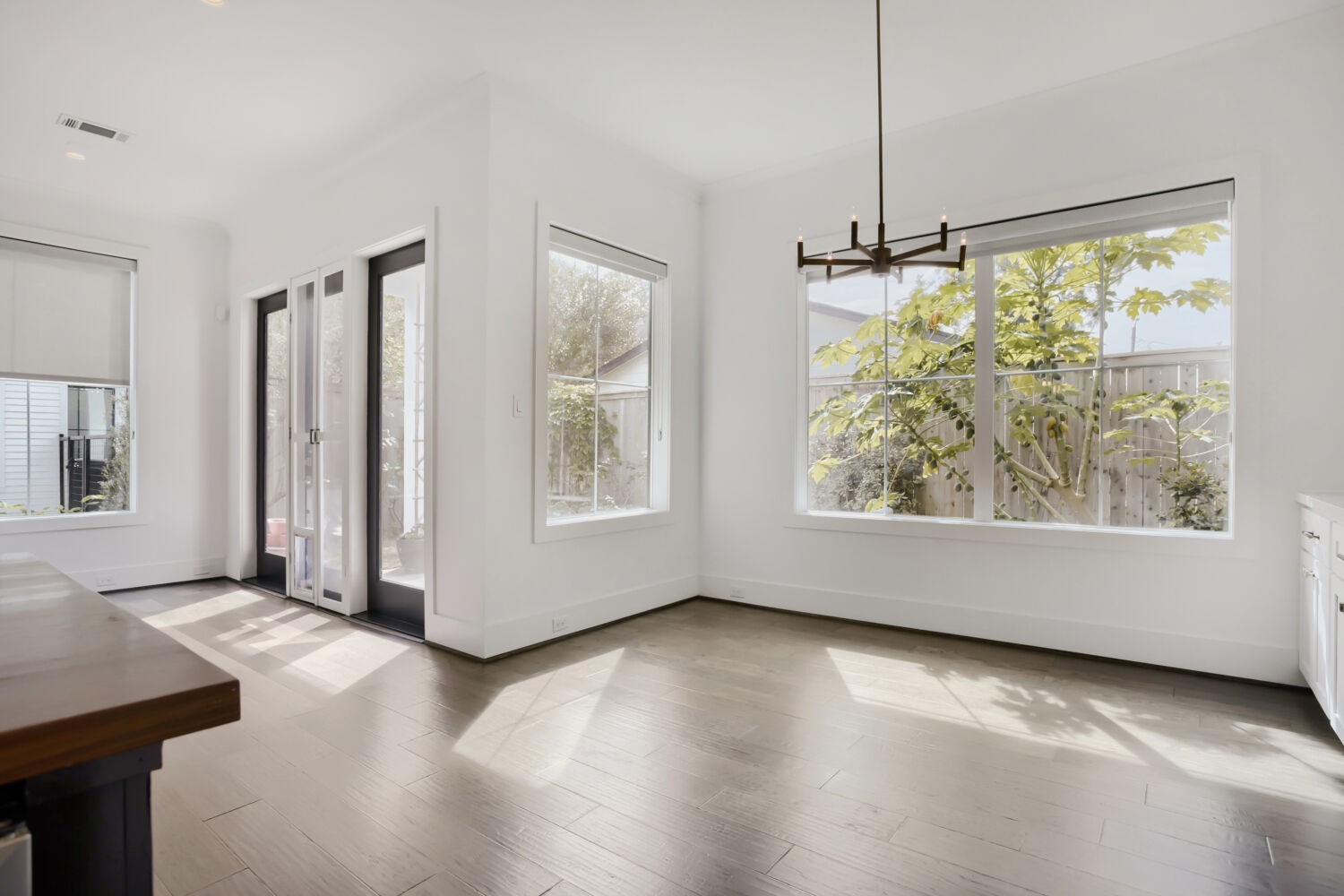 504 W Cottage Street, #B, Houston, TX 77009