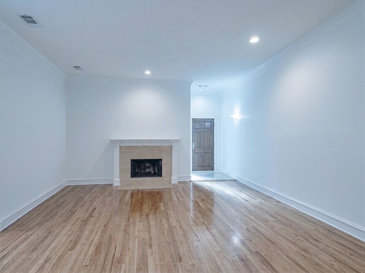 2413 Dorrington Street, Houston, TX 77030