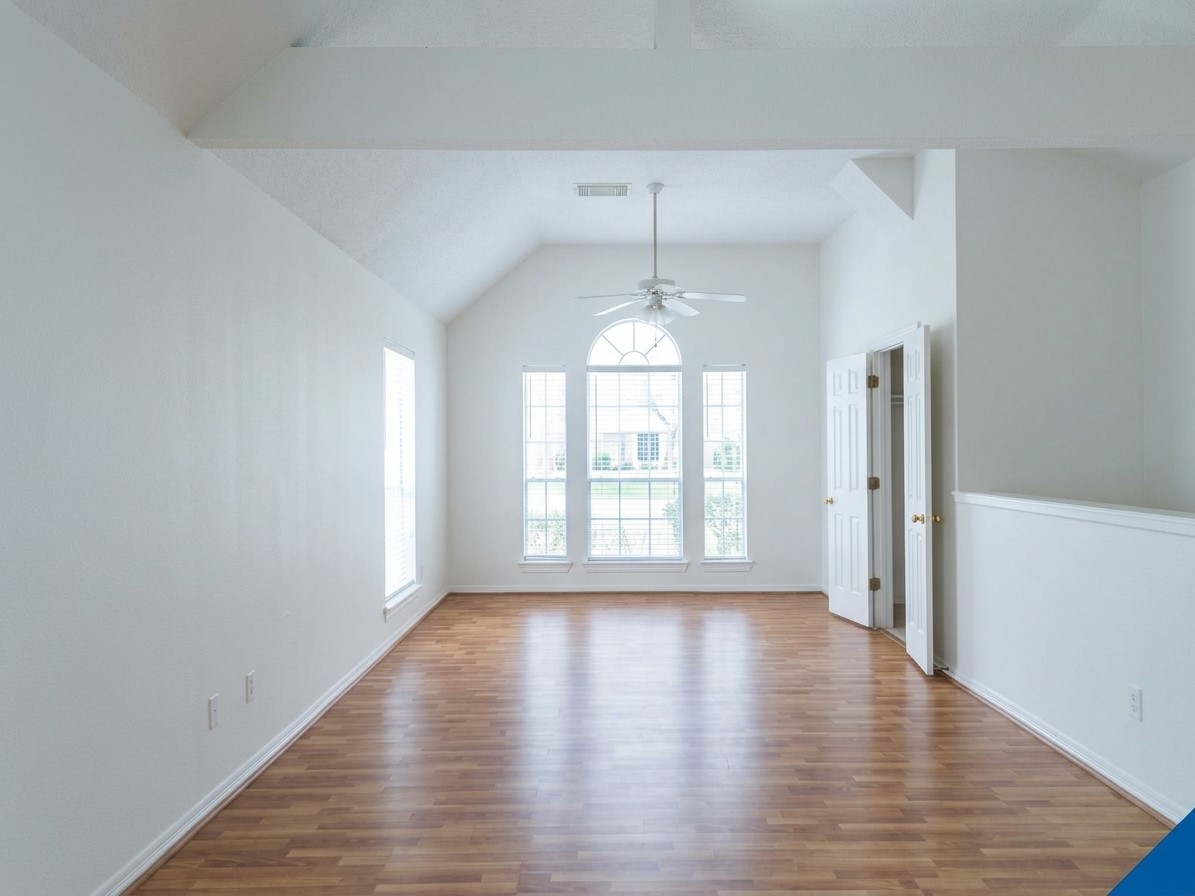2413 Dorrington Street, Houston, TX 77030