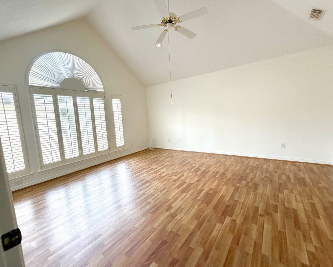 2413 Dorrington Street, Houston, TX 77030