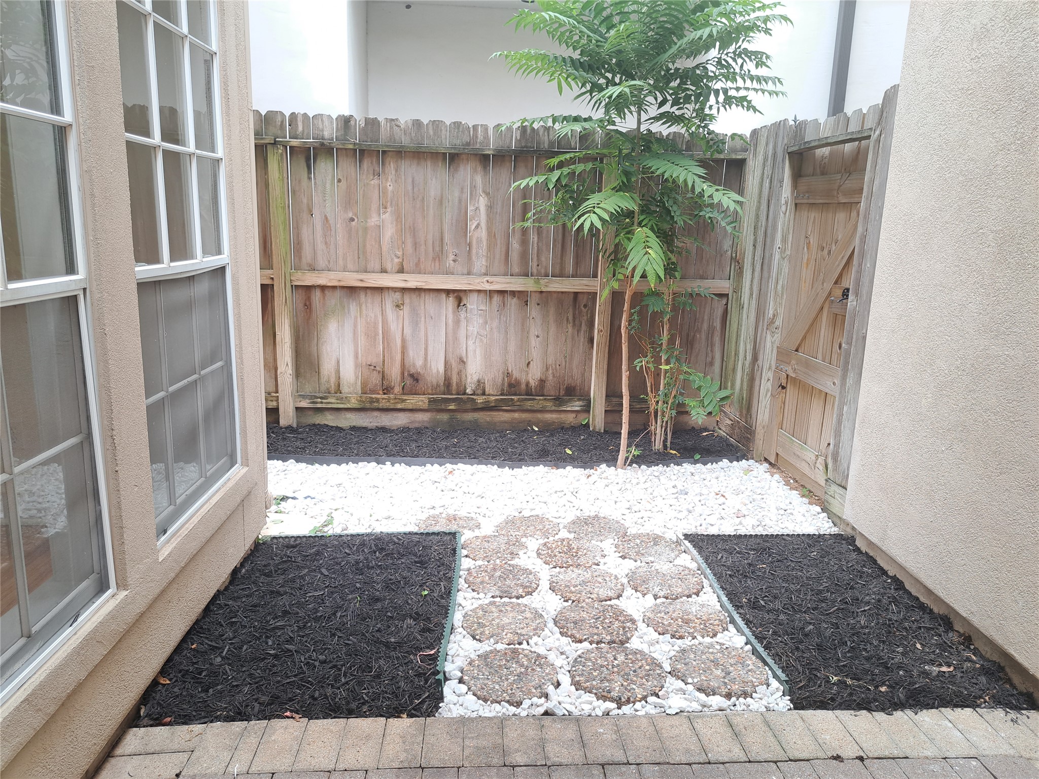 2413 Dorrington Street, Houston, TX 77030