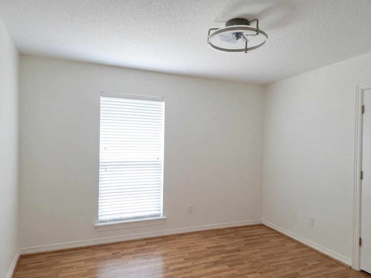 2413 Dorrington Street, Houston, TX 77030