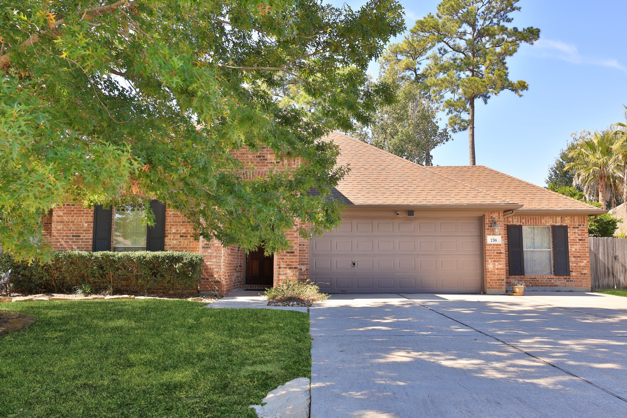 738 Oak Ridge Grove Circle, Spring, TX 77386 738 Oak Ridge Grove Circle, Spring, TX 77386