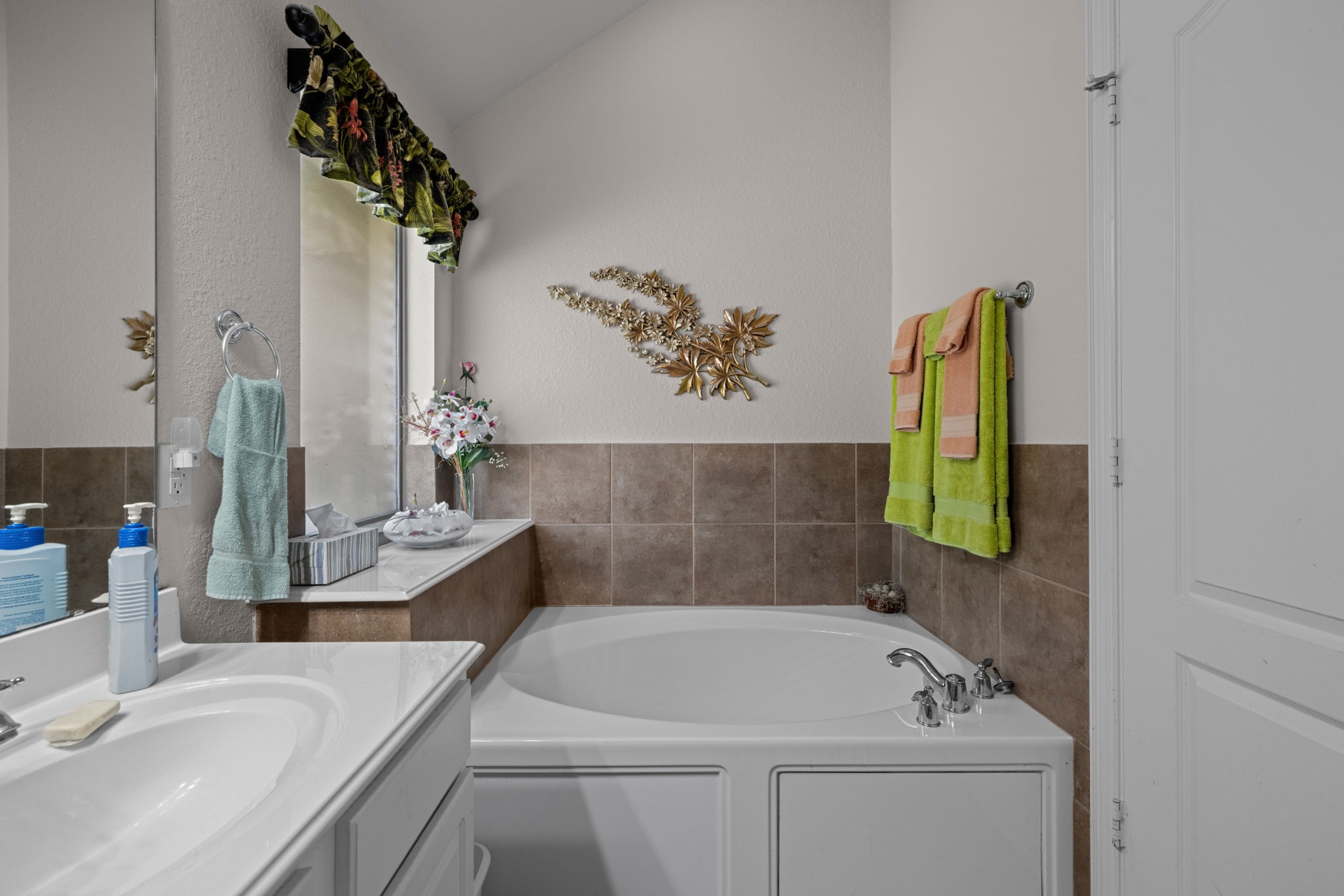 738 Oak Ridge Grove Circle, Spring, TX 77386