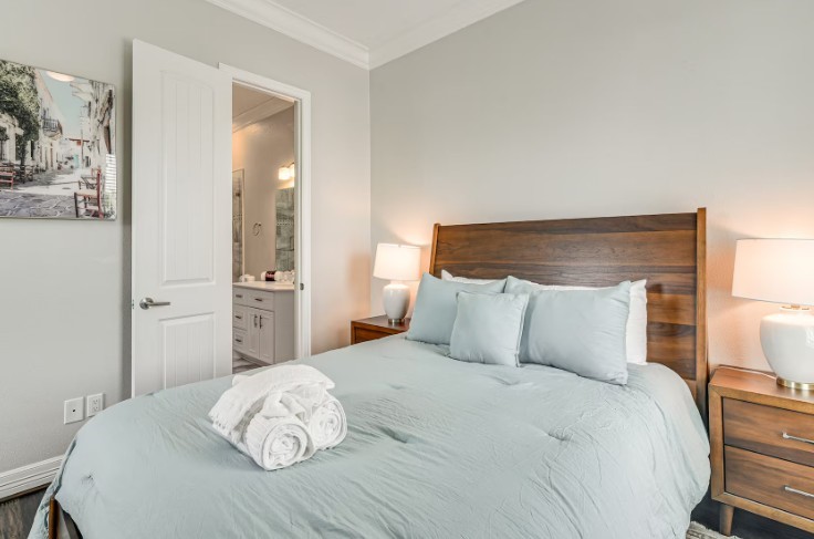 Charming guest bedroom, fully furnished for comfort and style, offering a serene retreat for visitors.