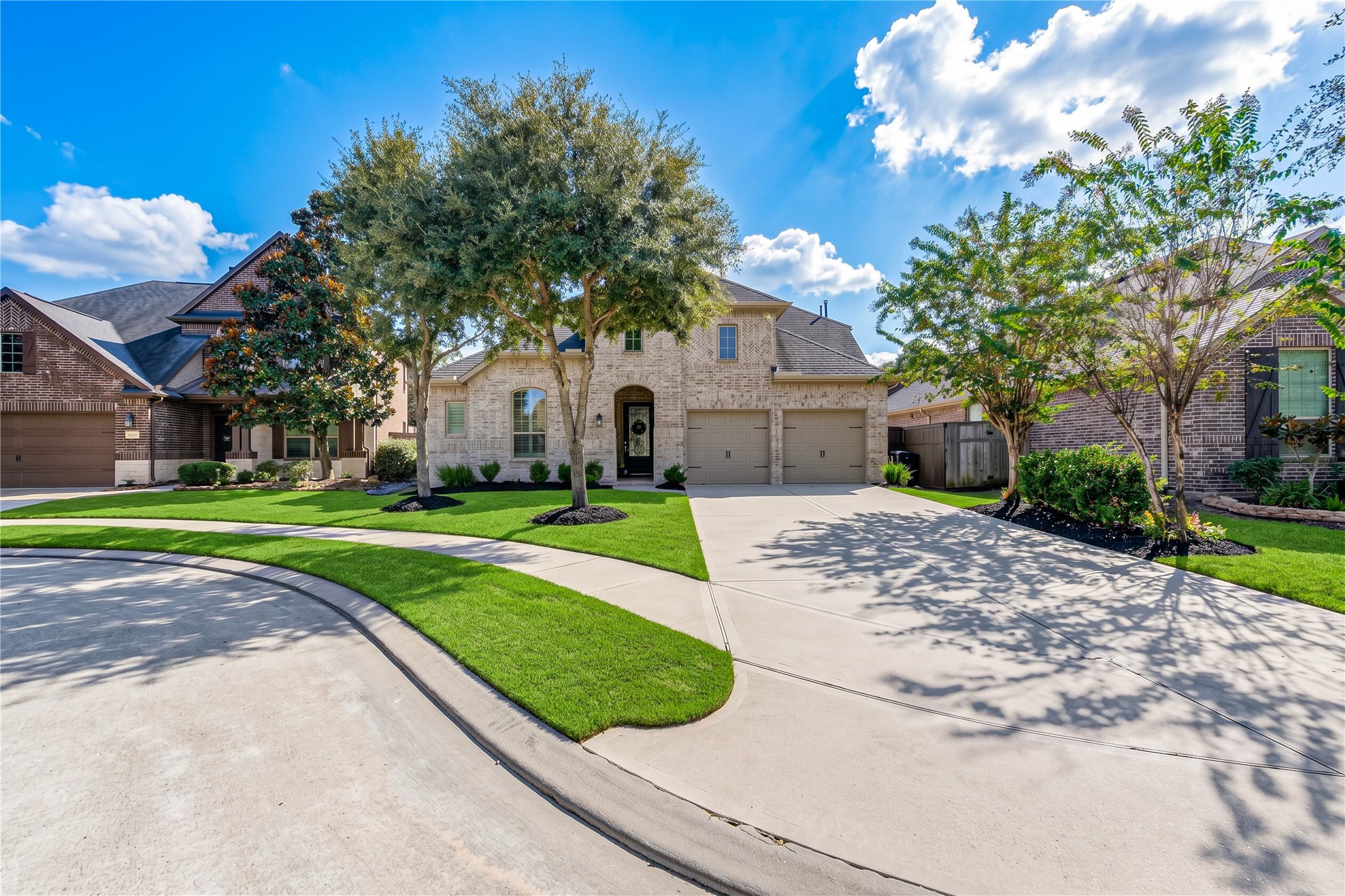 The homes striking brick surround creates a grand, welcoming first impression, complemented by a two-car garage and a desirable cul-de-sac location. The homes striking brick surround creates a grand, welcoming first impression, complemented by a two-car garage and a desirable cul-de-sac location.