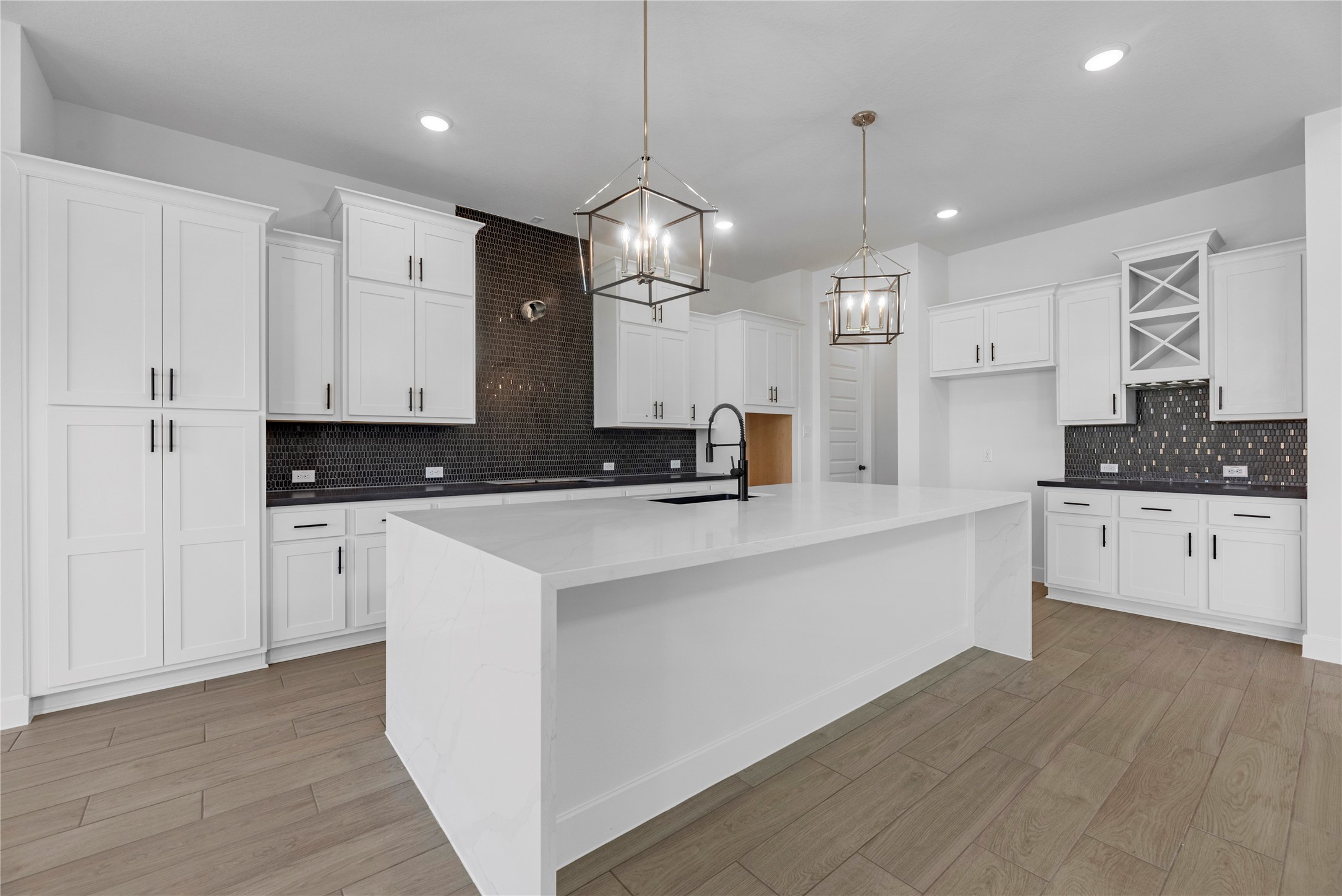 1615 Summer Pine Court, Missouri City, TX 77459