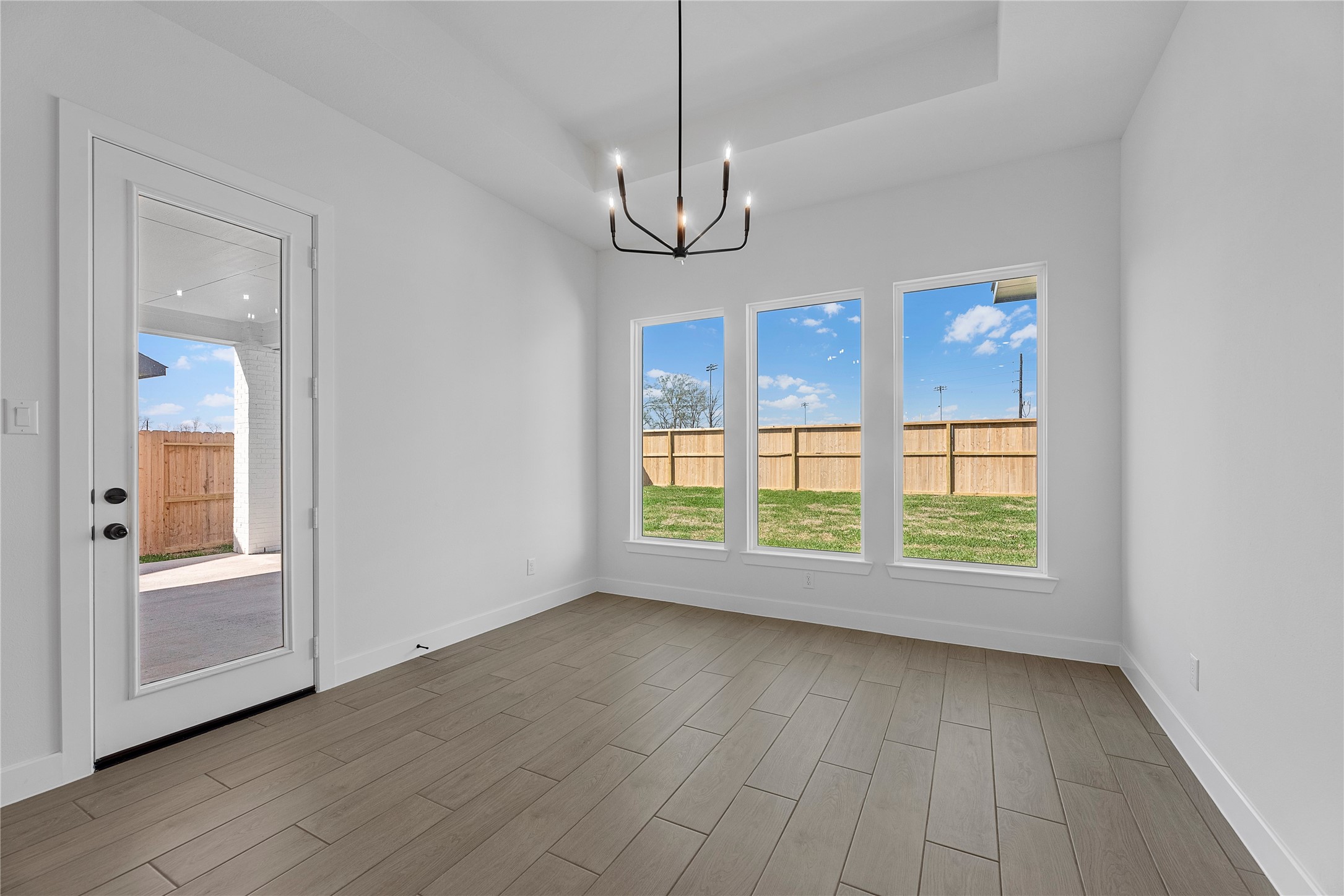 1615 Summer Pine Court, Missouri City, TX 77459