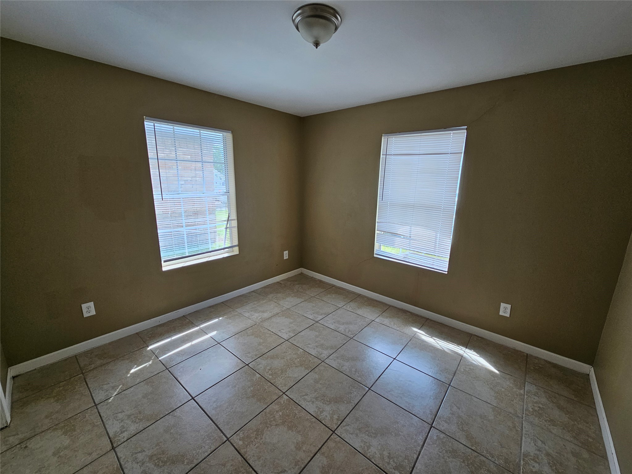 1502 Unit A bedroom 2