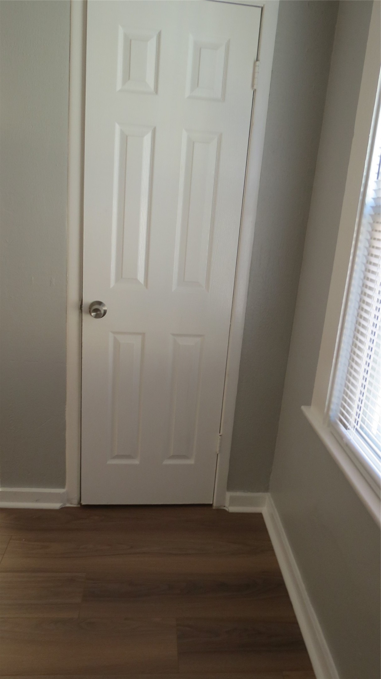 BEDROOM CLOSET