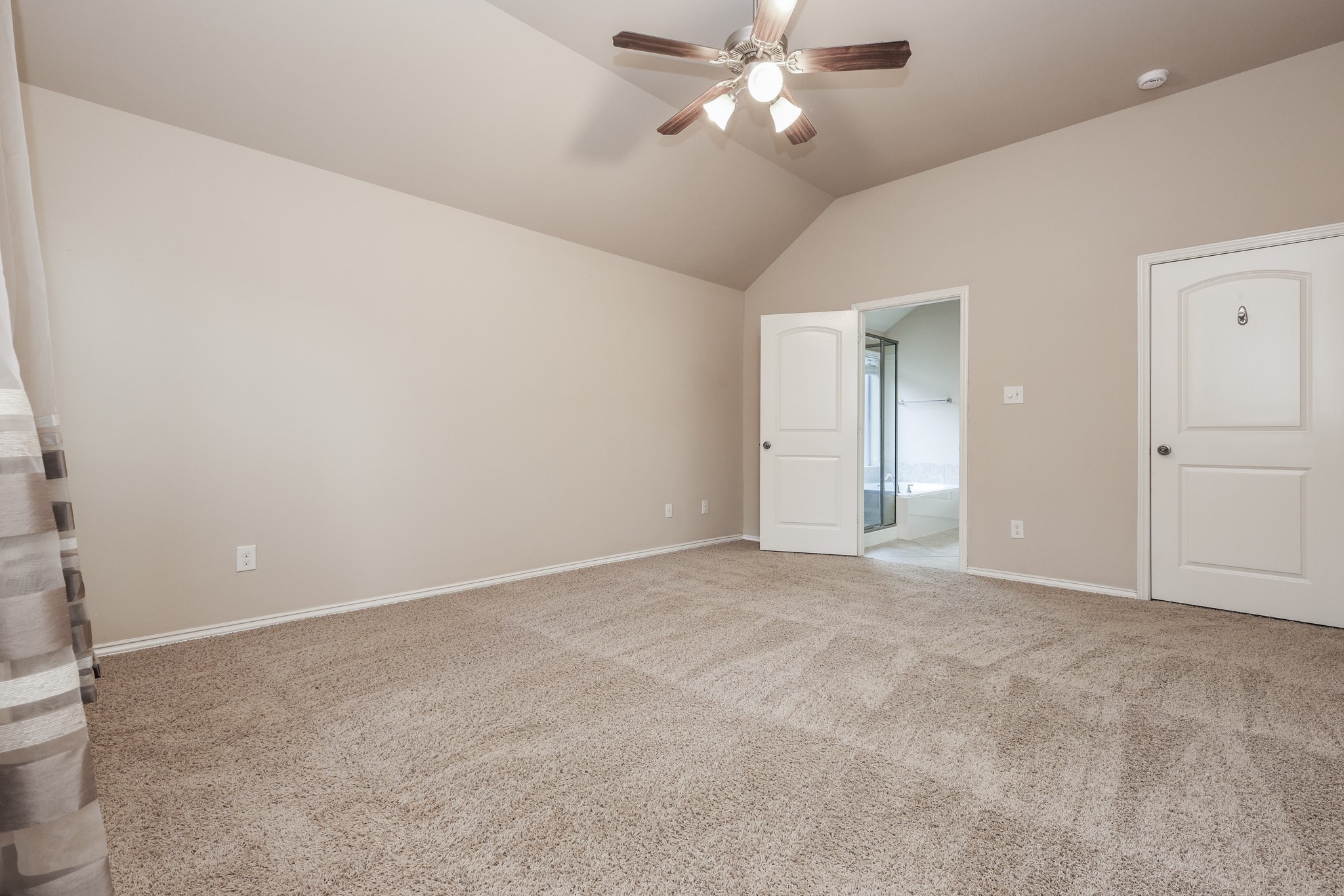 2919 Chalet Knolls Lane, Katy, TX 77494