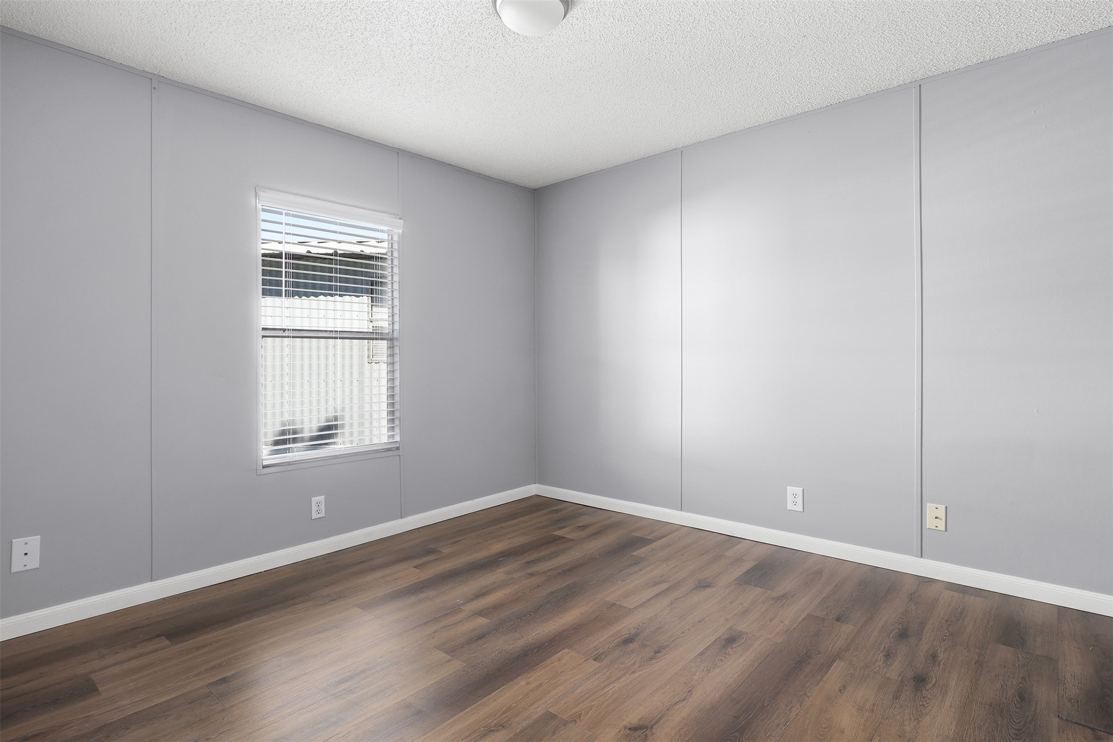 2222 N Austin Avenue, #5, Pearland, TX 77581