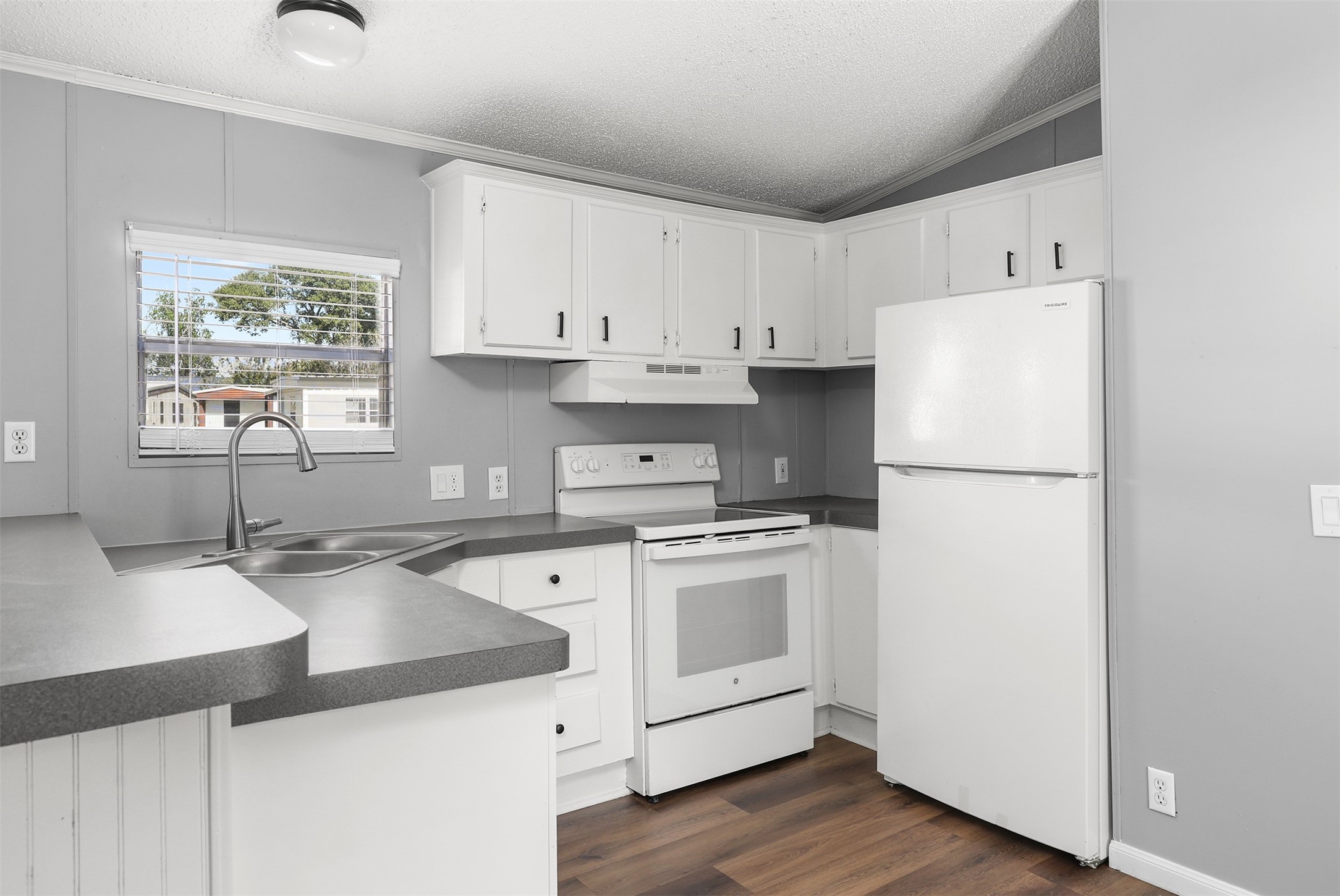 2222 N Austin Avenue, #5, Pearland, TX 77581