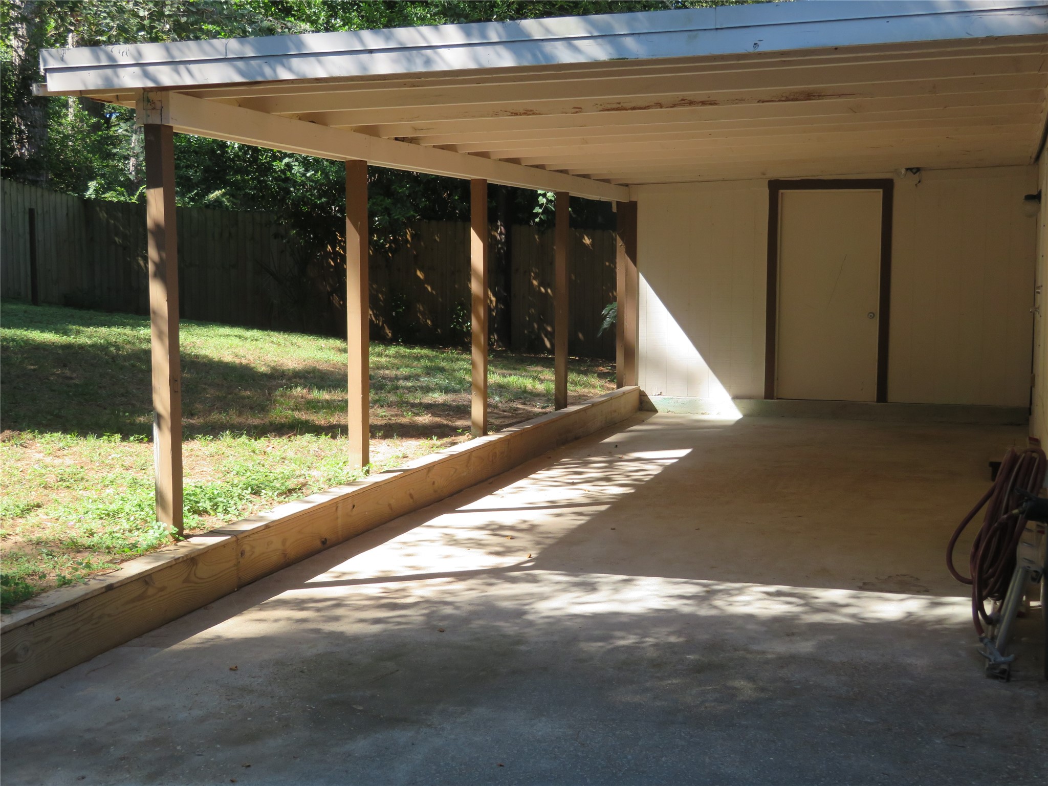 14141 Shadow Bay Drive, Willis, TX 77318