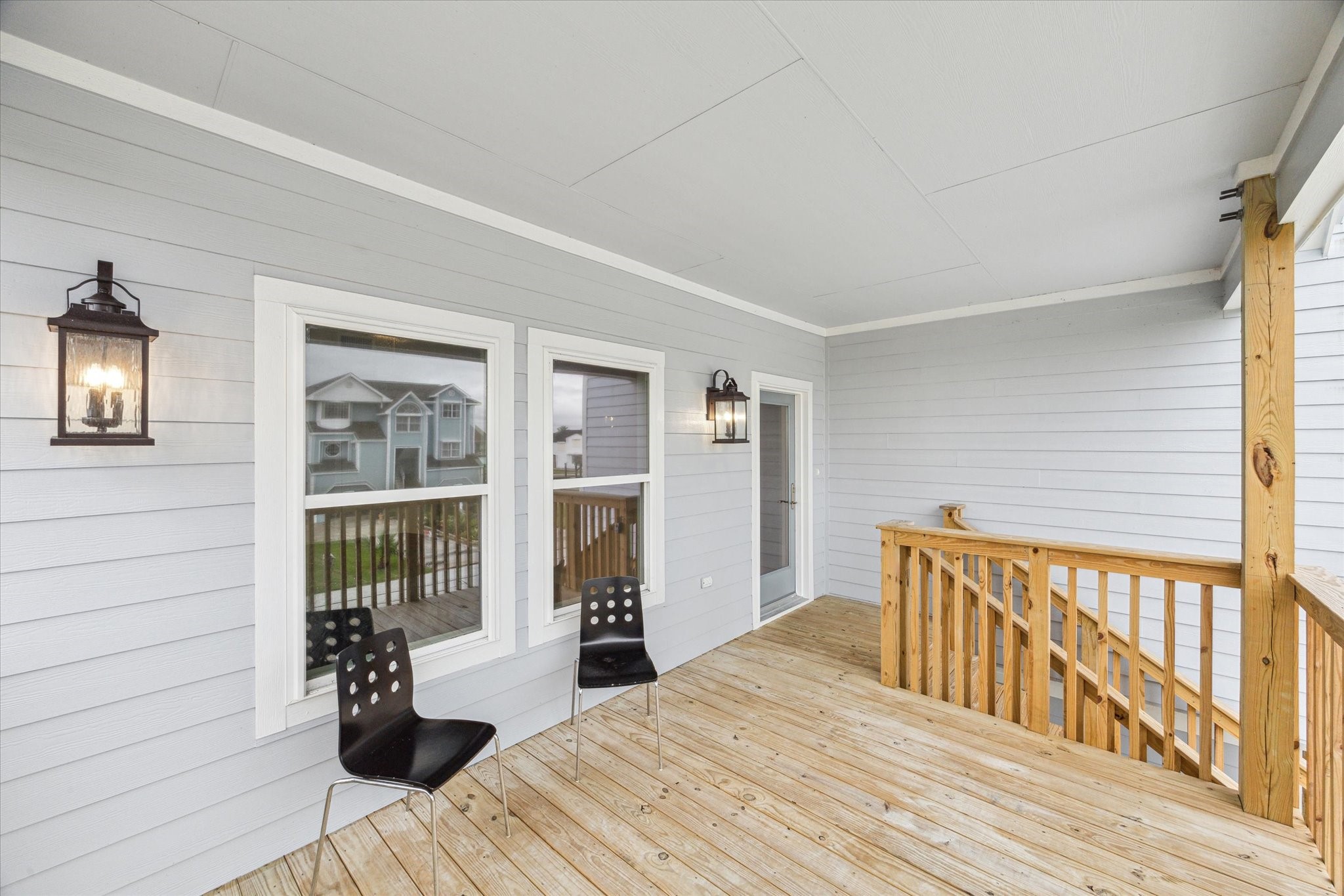230 Bora Bora Drive, Tiki Island, TX 77554