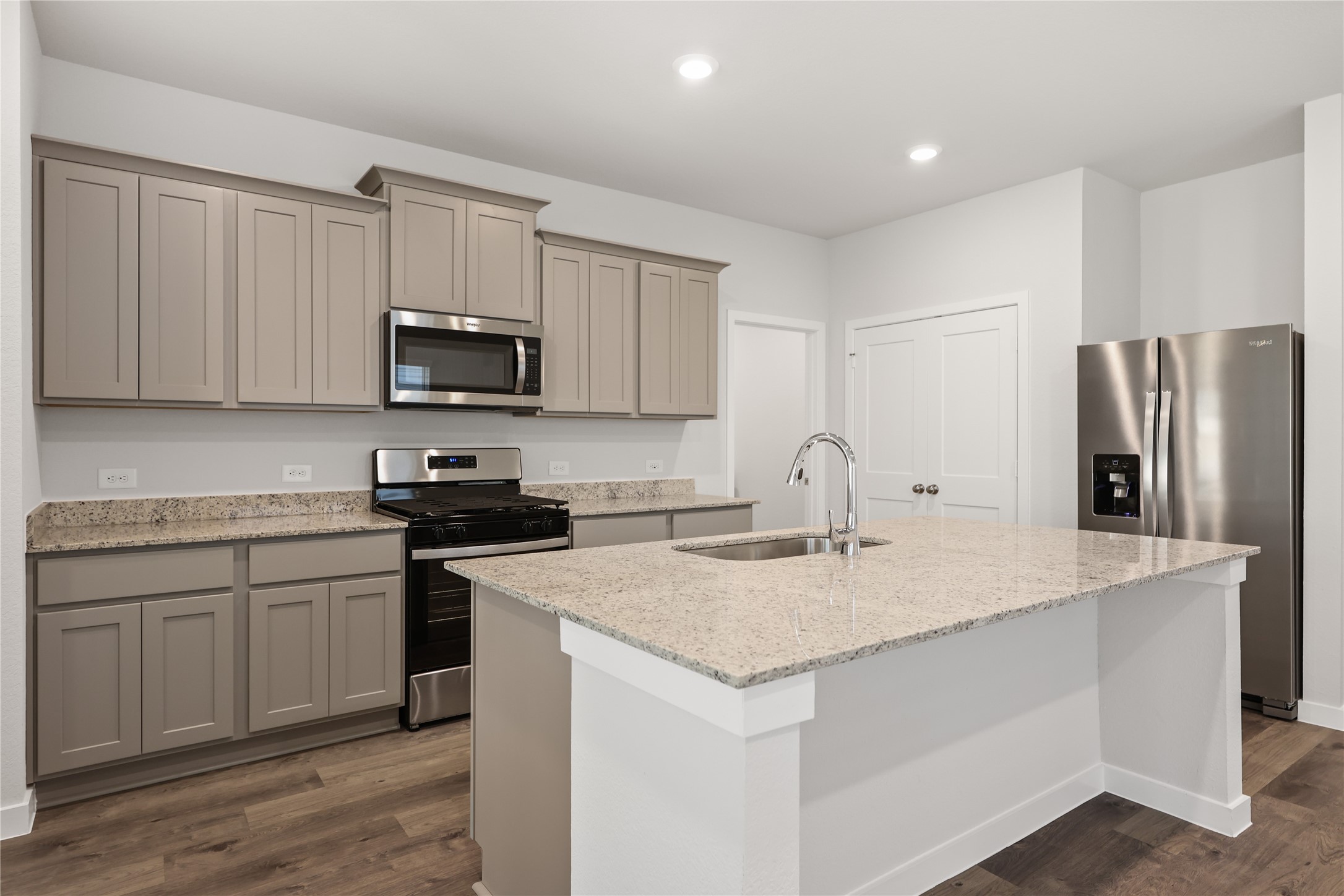 16335 Airborne Arch Lane, Porter, TX 77365