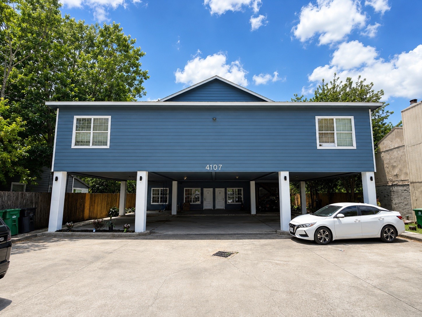 4107 Lark Lane, Houston, TX 77025 4107 Lark Lane, Houston, TX 77025