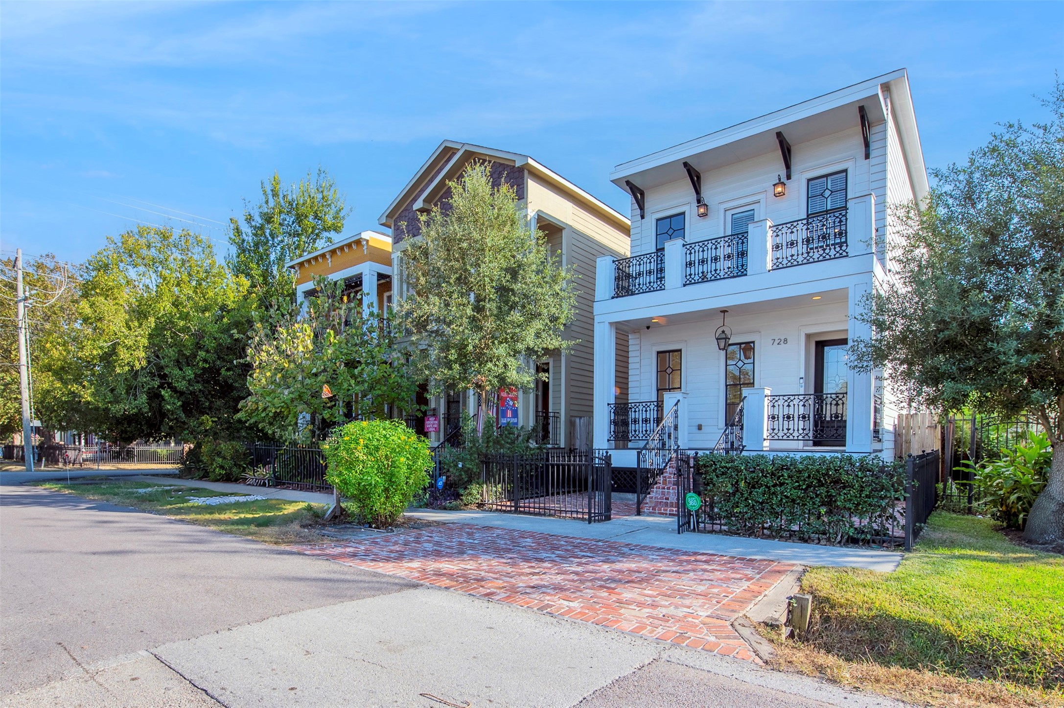 728 E 27th Street, Houston, TX 77009