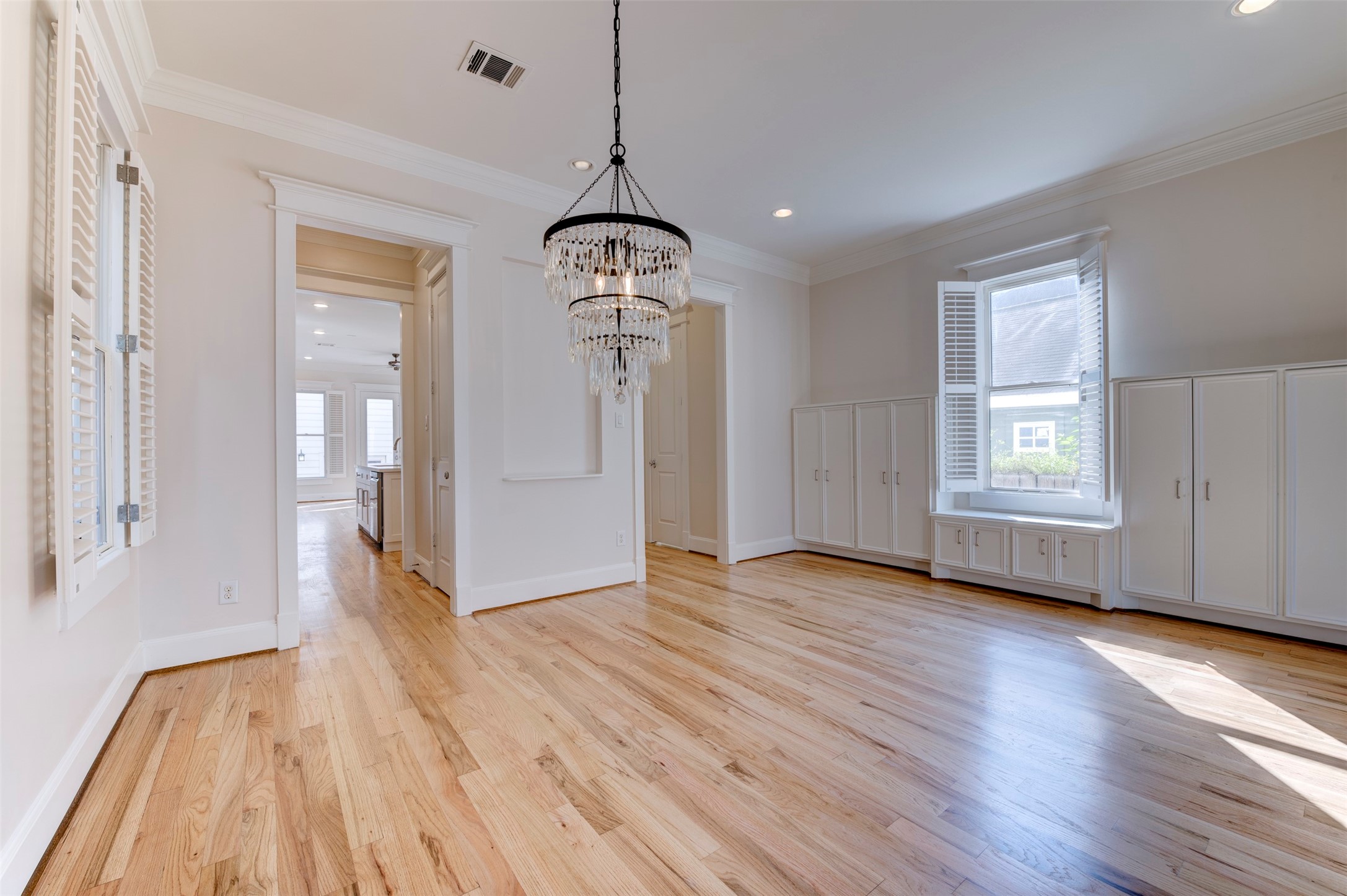 728 E 27th Street, Houston, TX 77009