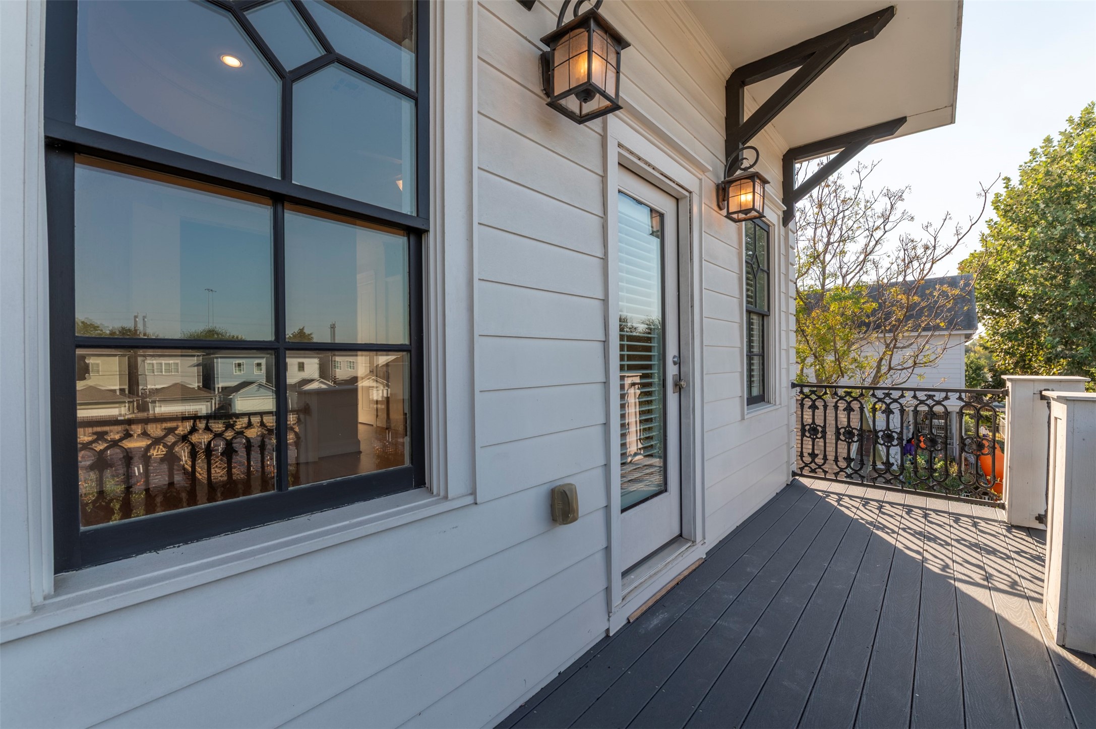 728 E 27th Street, Houston, TX 77009