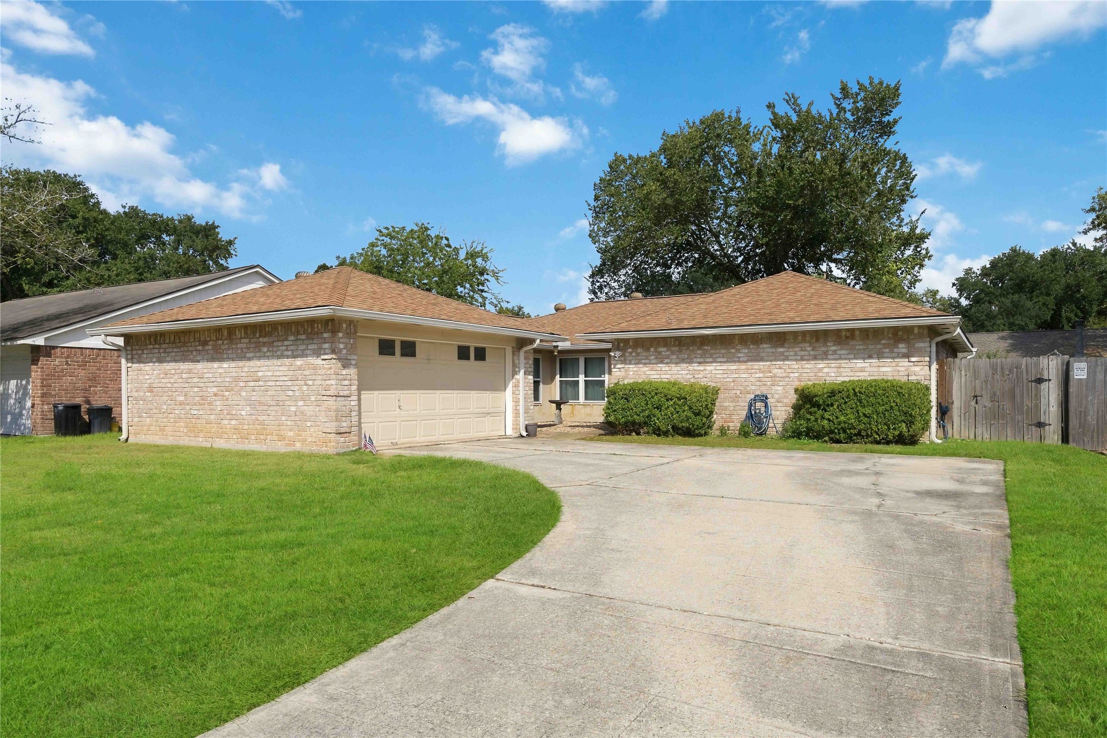 14222 Rosetta Drive, Cypress, TX 77429