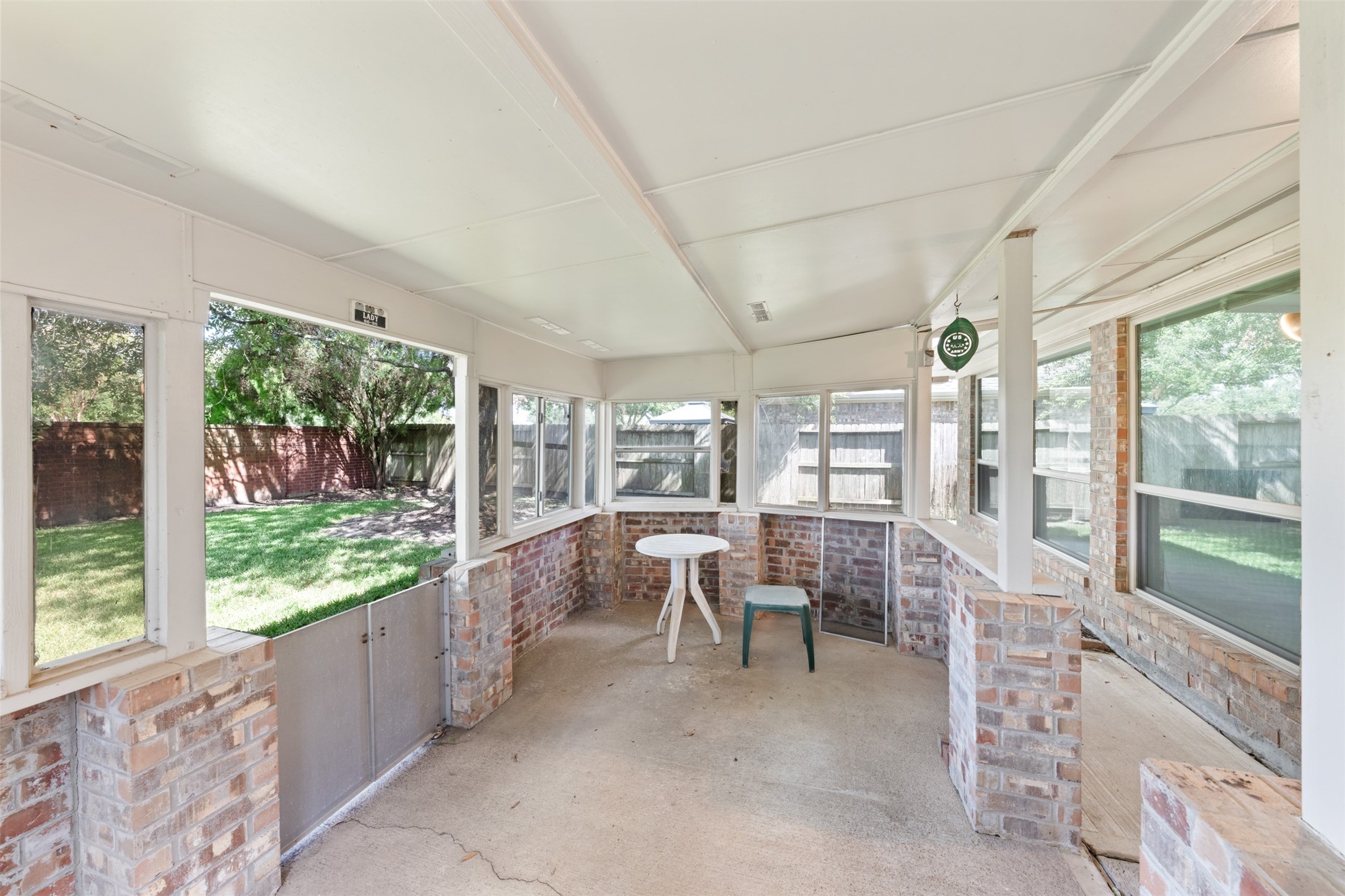 2618 Parkbriar Lane, Pearland, TX 77584