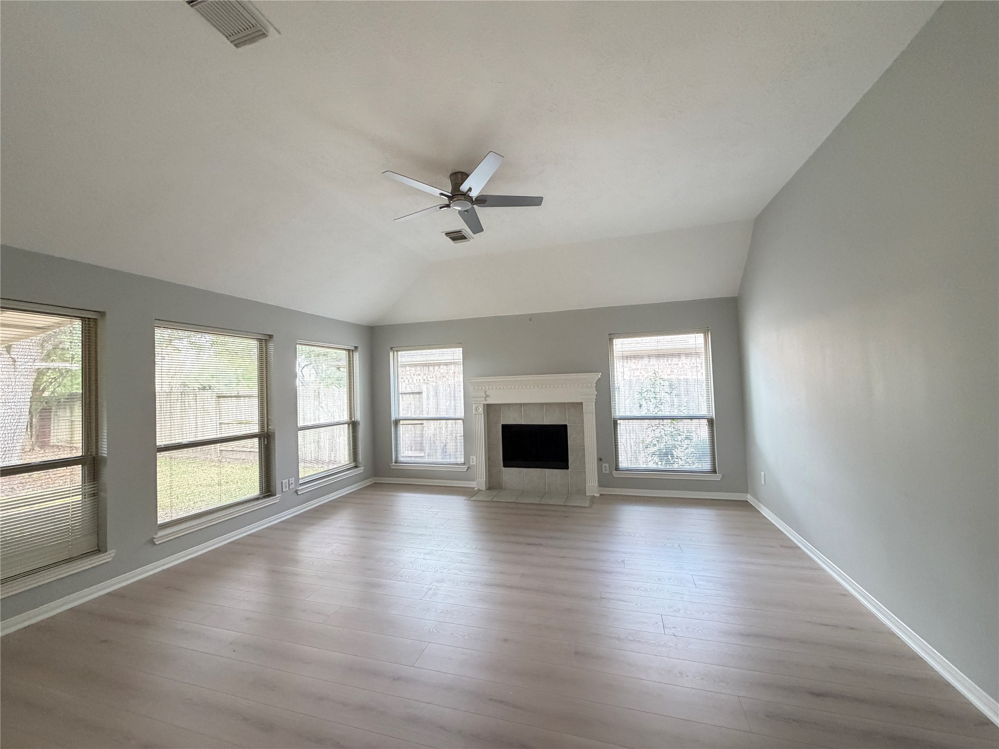 2618 Parkbriar Lane, Pearland, TX 77584