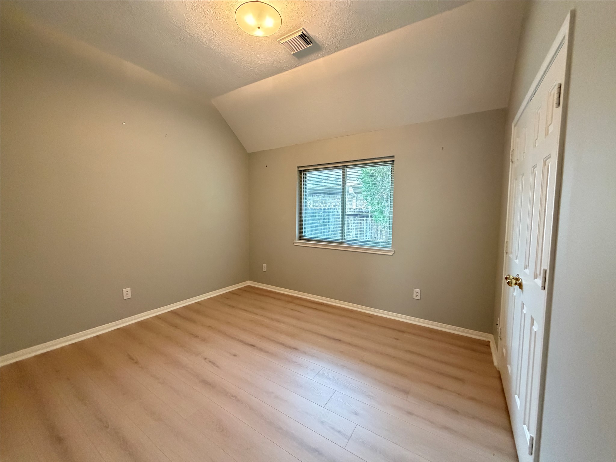 2618 Parkbriar Lane, Pearland, TX 77584