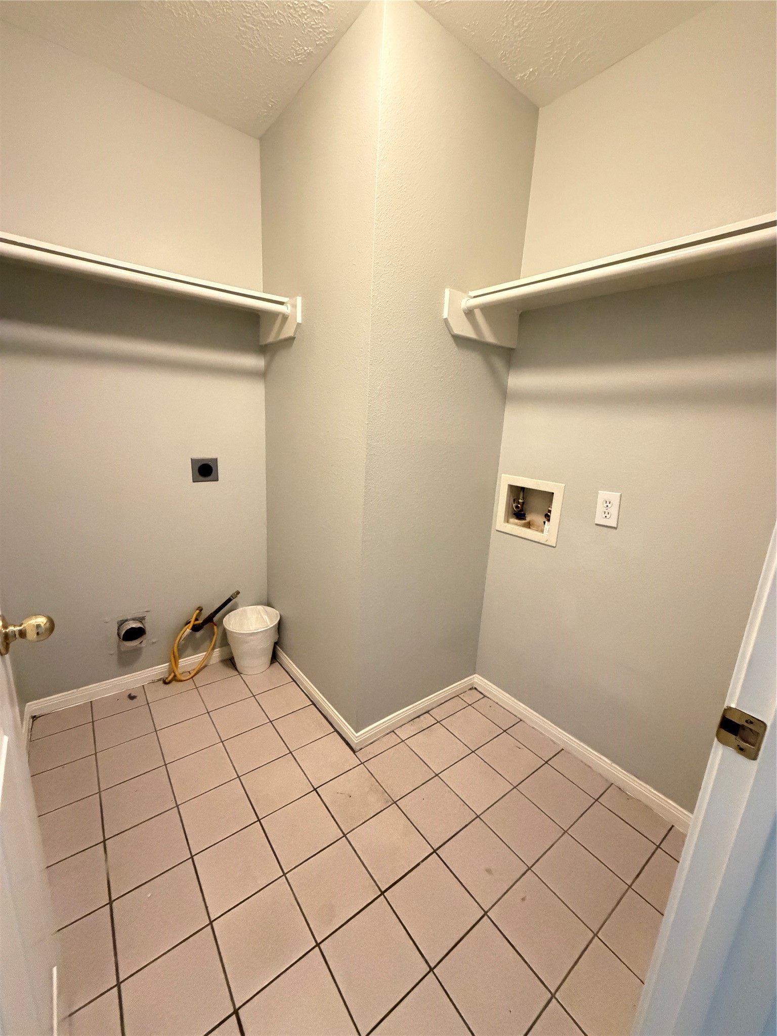 2618 Parkbriar Lane, Pearland, TX 77584
