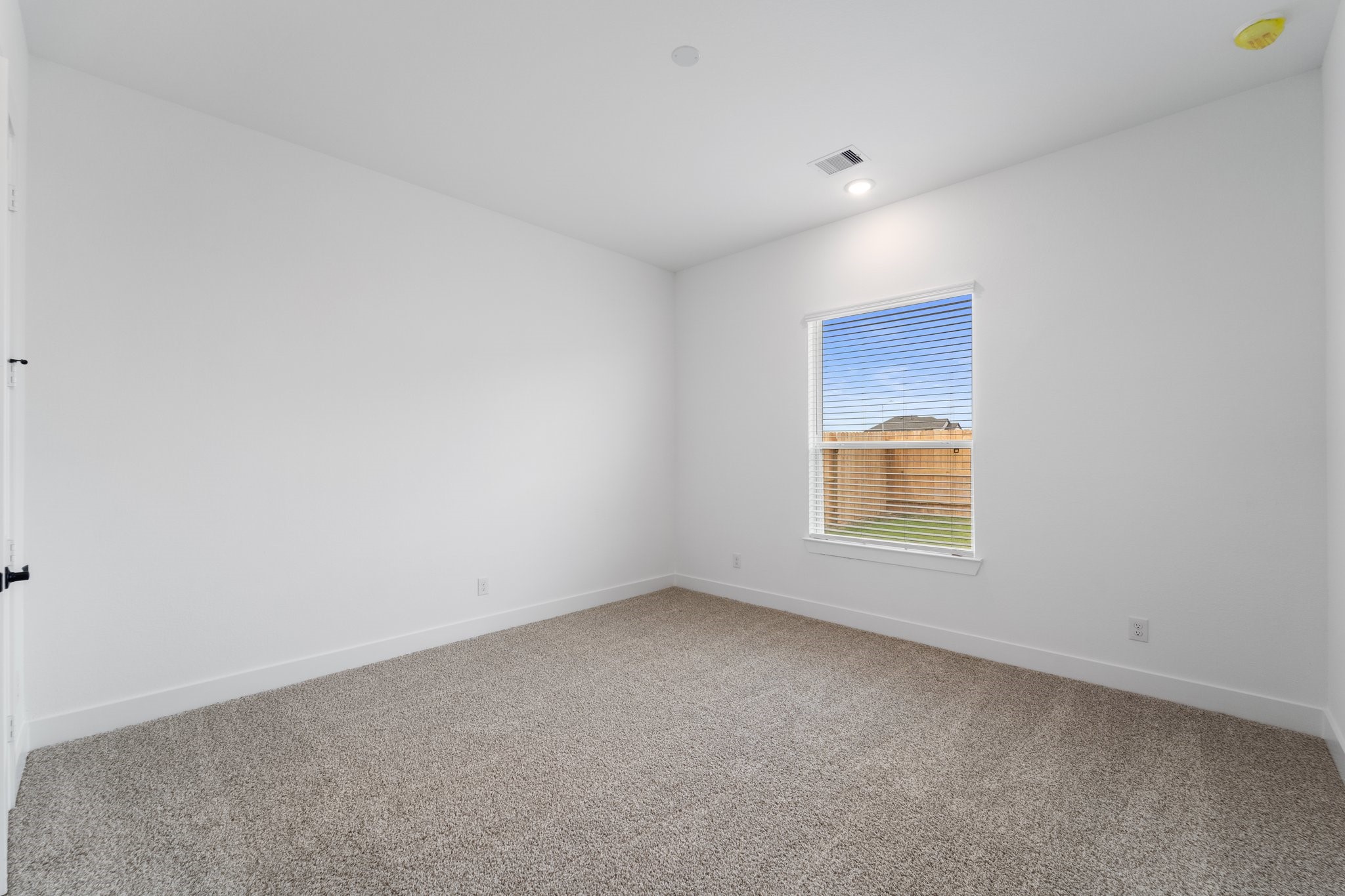 Photos are REPRESENTATIVE of the home /floor plan and are NOT of the actual home.  Selections, features, and room options vary.