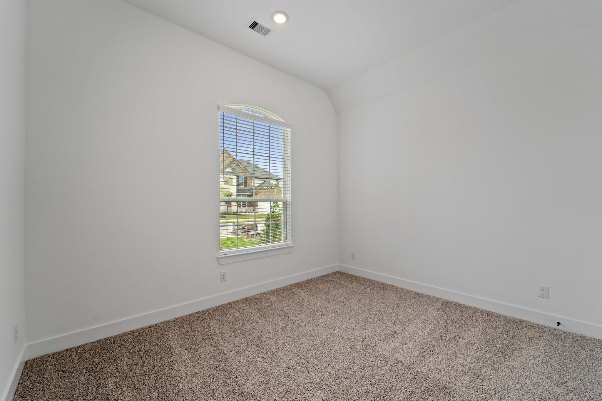 Photos are REPRESENTATIVE of the home /floor plan and are NOT of the actual home.  Selections, features, and room options vary.