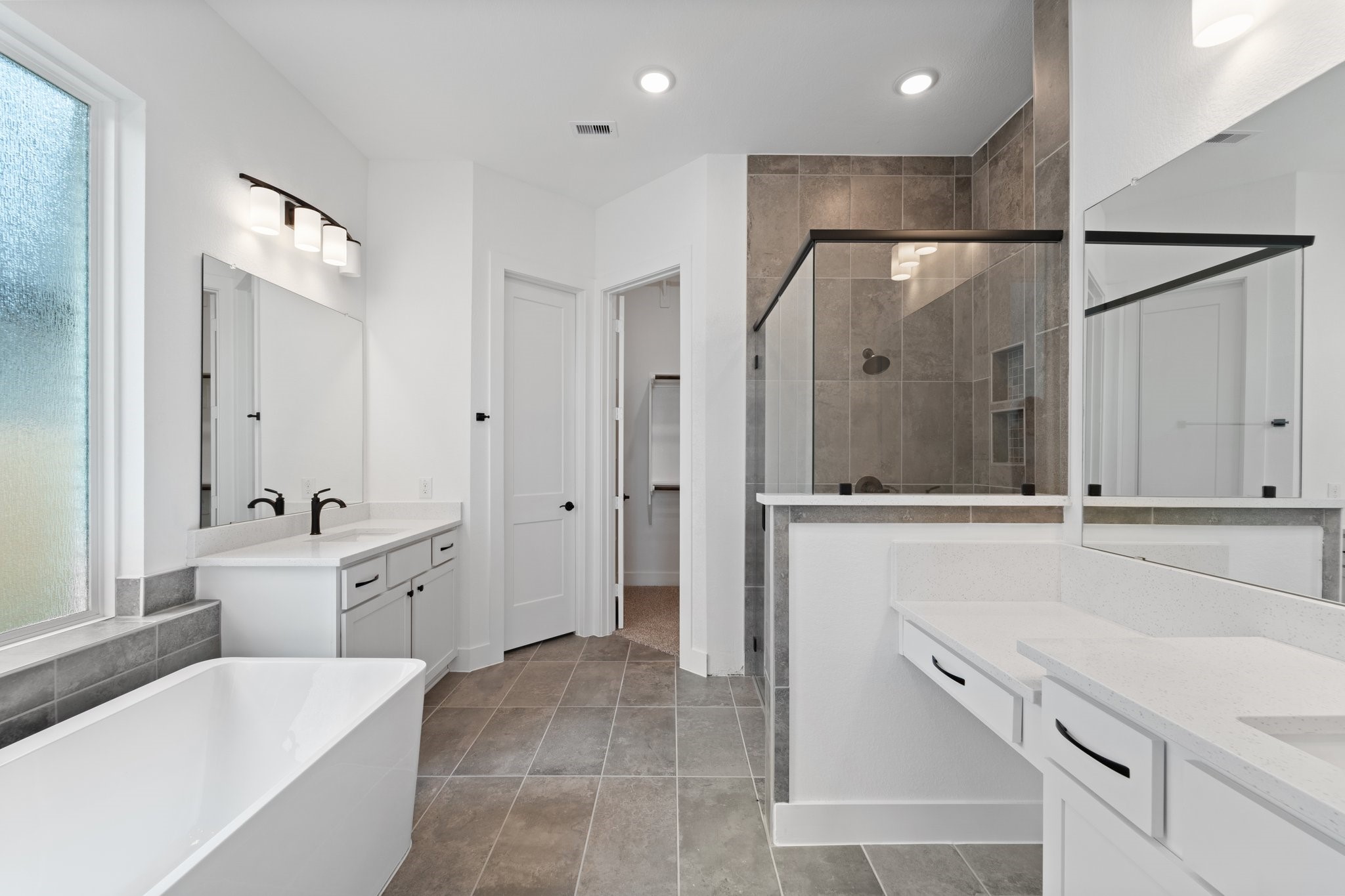 Photos are REPRESENTATIVE of the home /floor plan and are NOT of the actual home.  Selections, features, and room options vary.