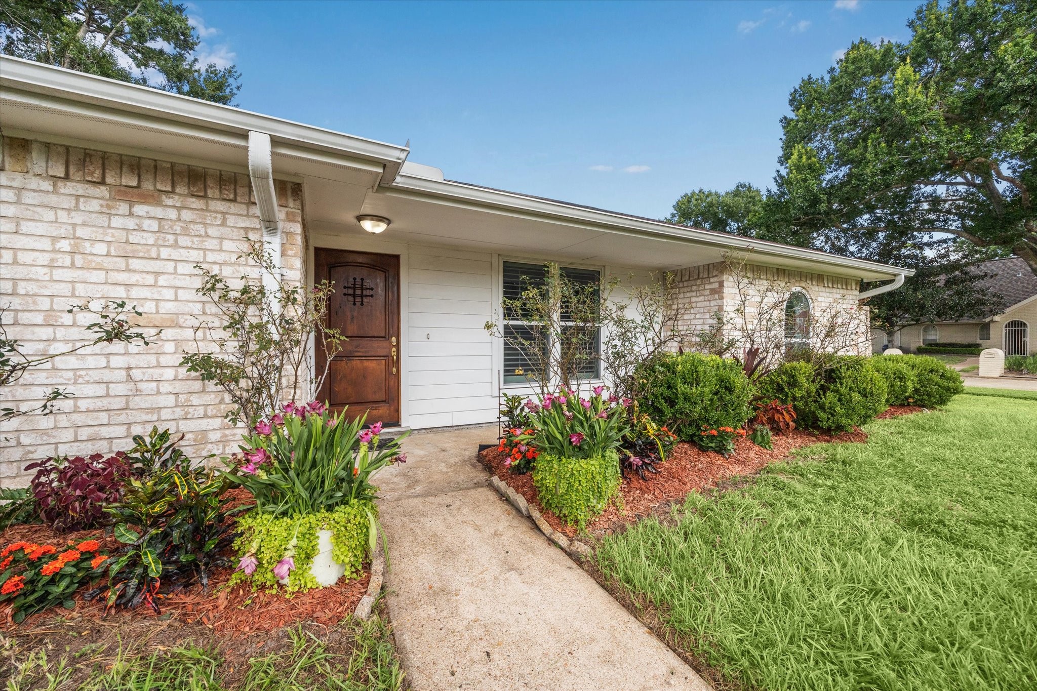 5402 Alba Road, Houston, TX 77091